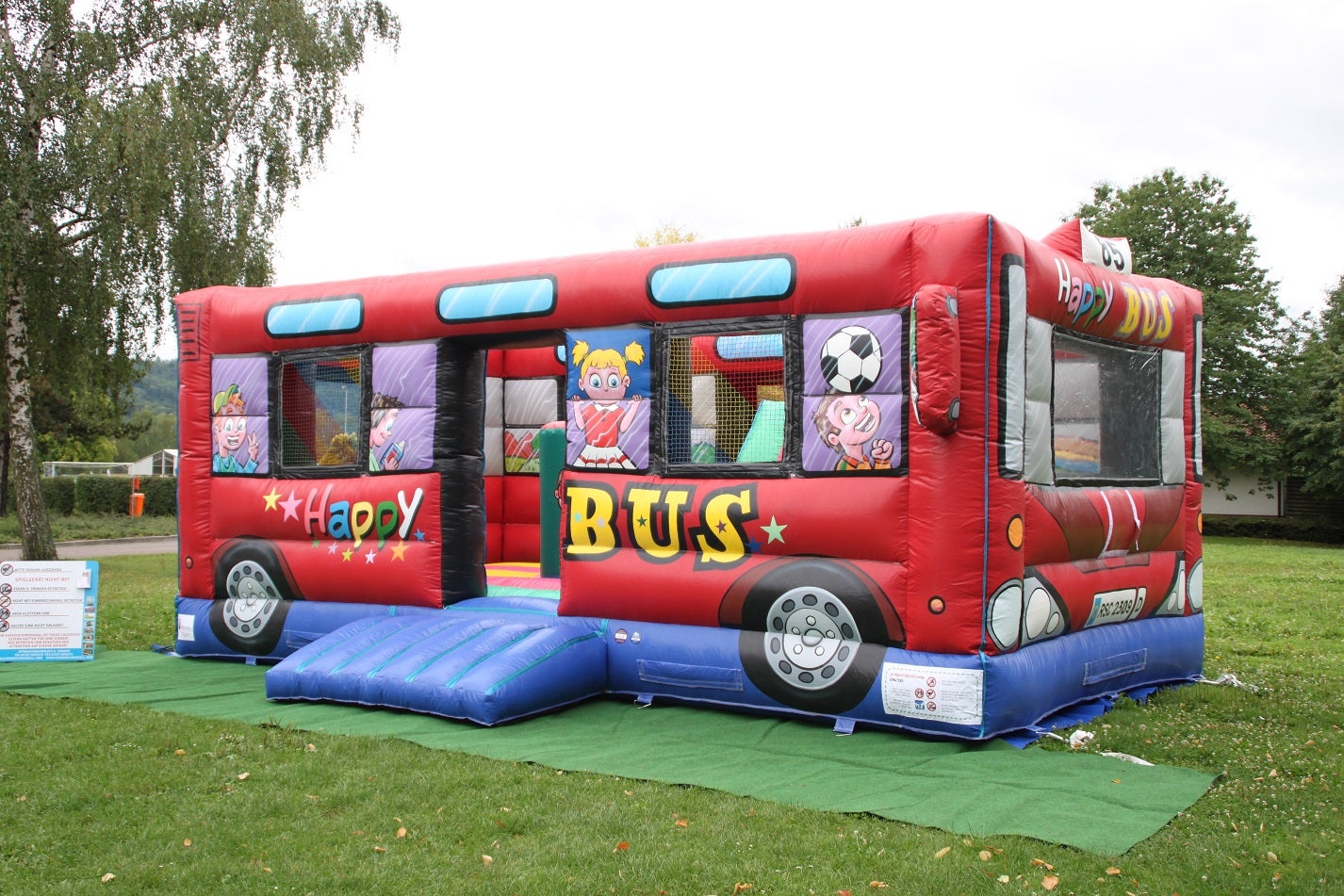 Hüpfburg ~ Happy Bus ~ Springburg ~ Multiplay ~ bei spass-events – 2
