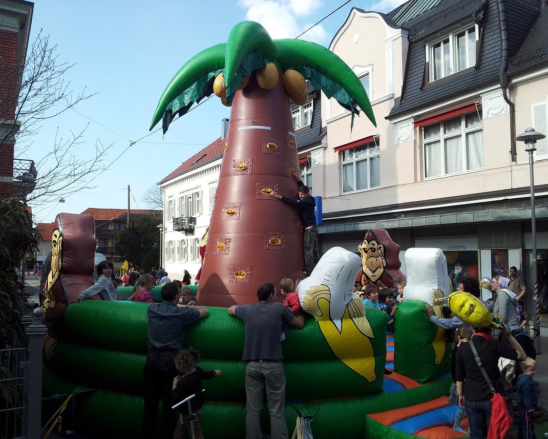 Banana Klettern ~ Kletterpalme ~ Kletterturm ~ Hüpfburg ~ Klettern ~ Hüpfburgen – 4