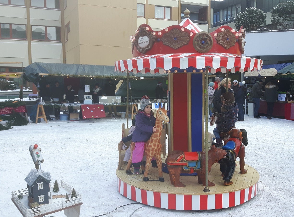 Nostalgie Karussell ~ 9 Sitzer Kinderkarussell ~ Carussell ~ bei spass-events – 2