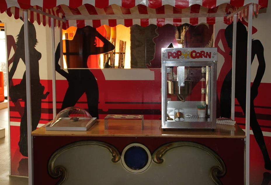 Popcorn Maschine ~ Popcornmaschine ~ Funfood ~ Food ~ bei spass-events – 2