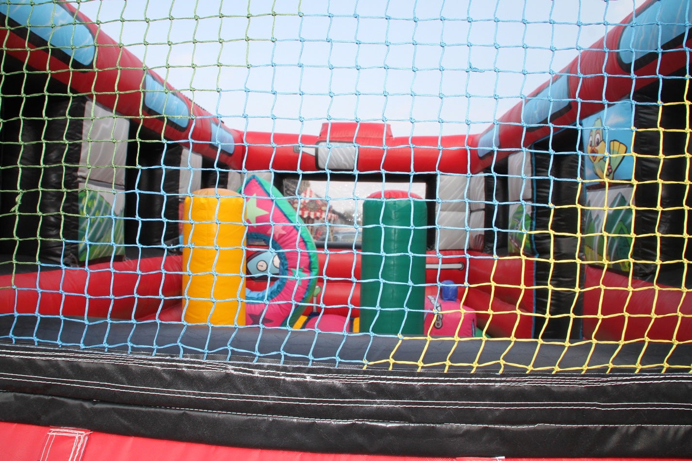 Hüpfburg ~ Happy Bus ~ Springburg ~ Multiplay ~ bei spass-events – 3