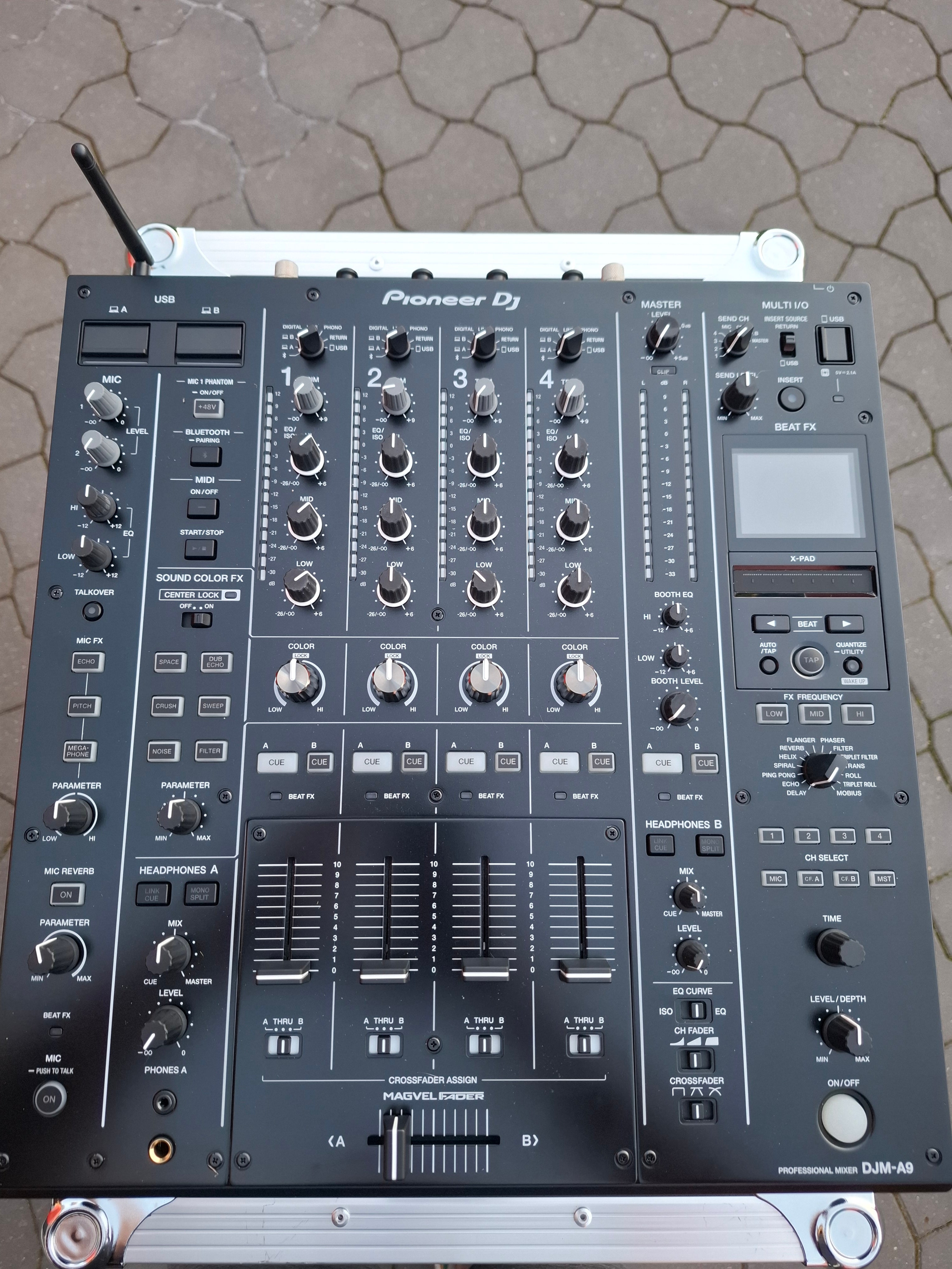 Pioneer Djm-A9 / Professionelles 4 Kanal Mischpult