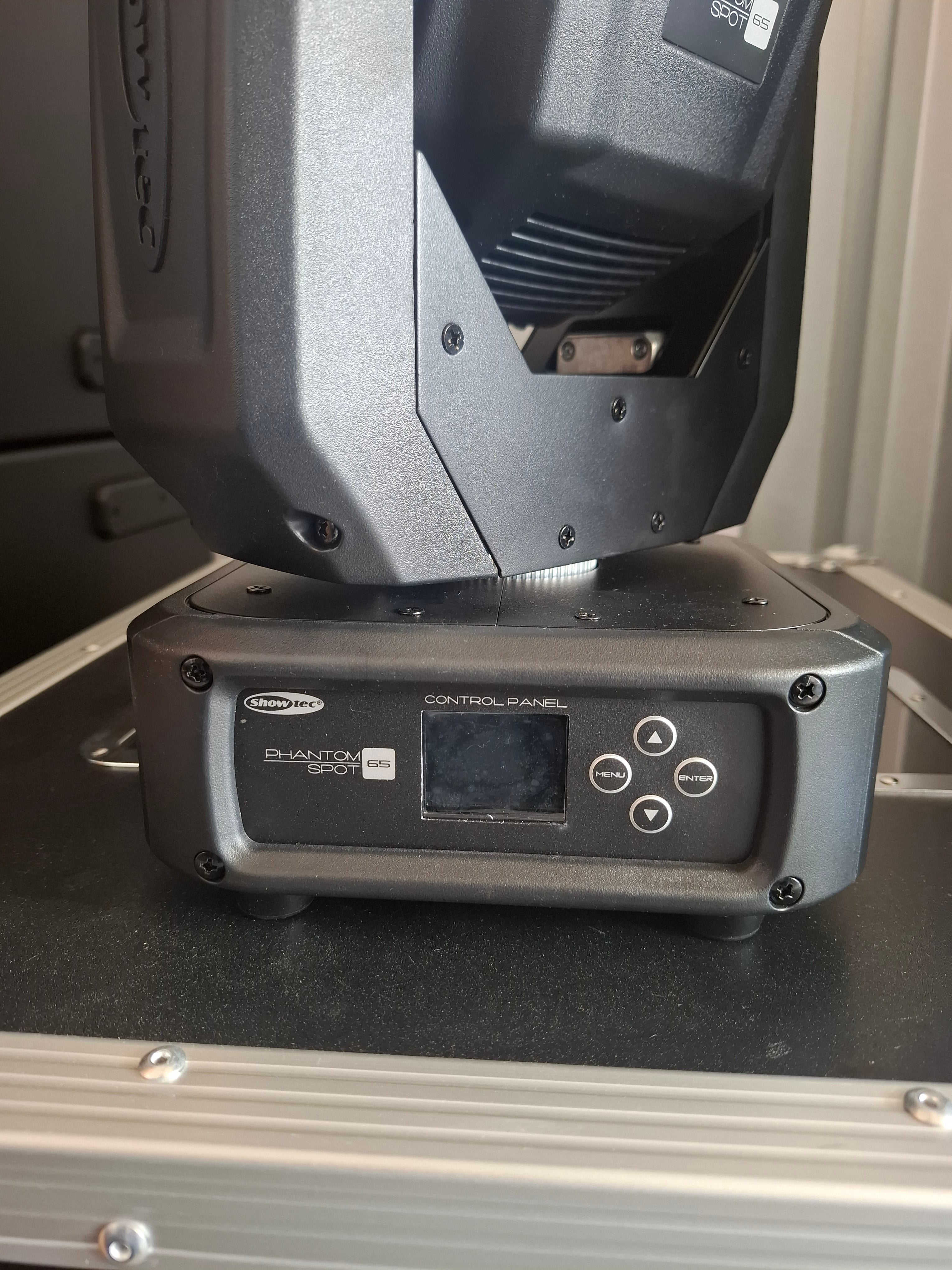 Movinghead, Showtec Phantom 65 Spot – 3