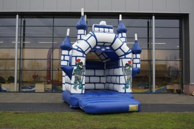 Hüpfburg "Ritterburg" 3,30 x 4,30 m – 2