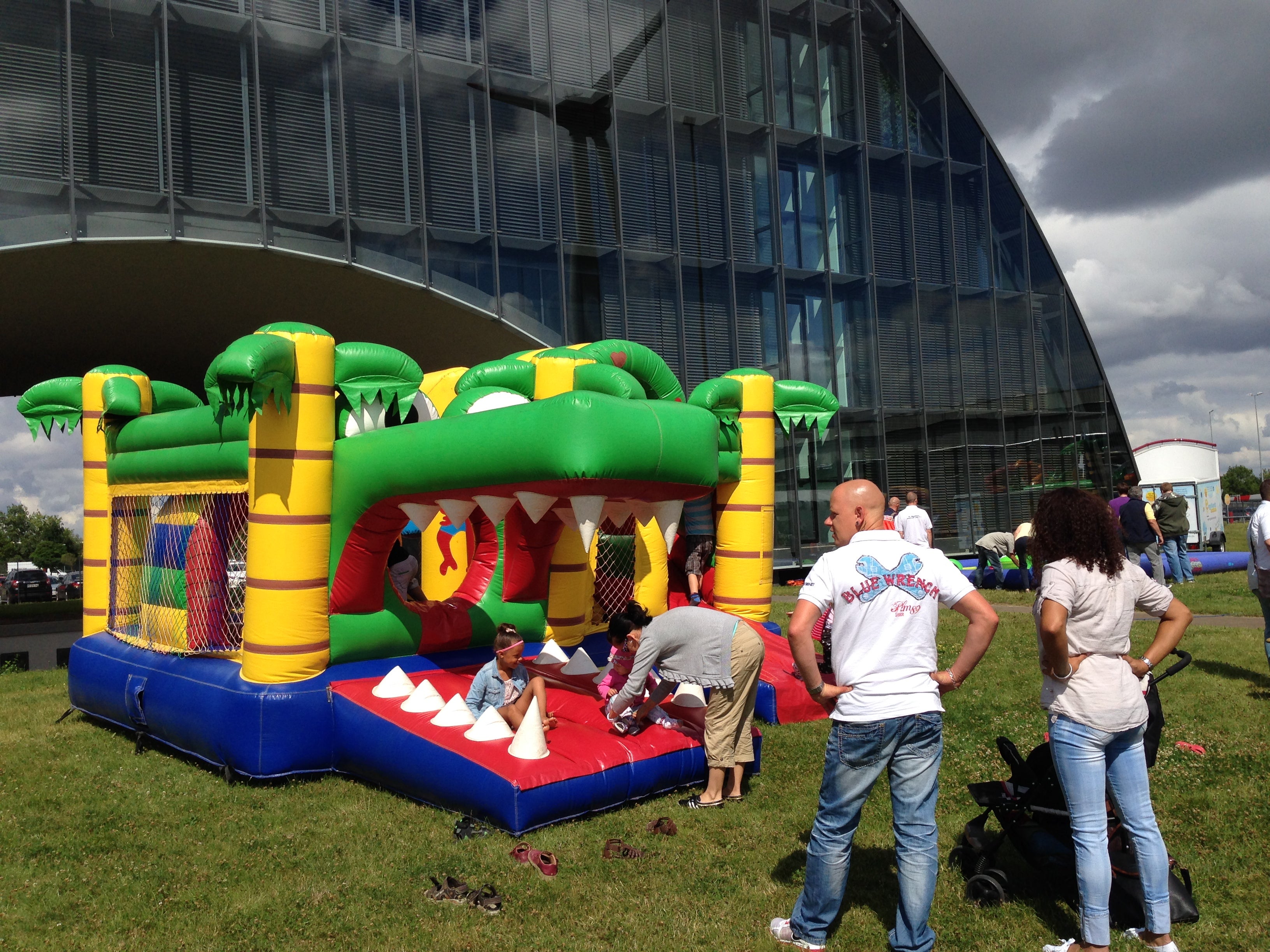 Hüpfburg "Kroko Multiplay" 3,80 x 4,55 m – 4