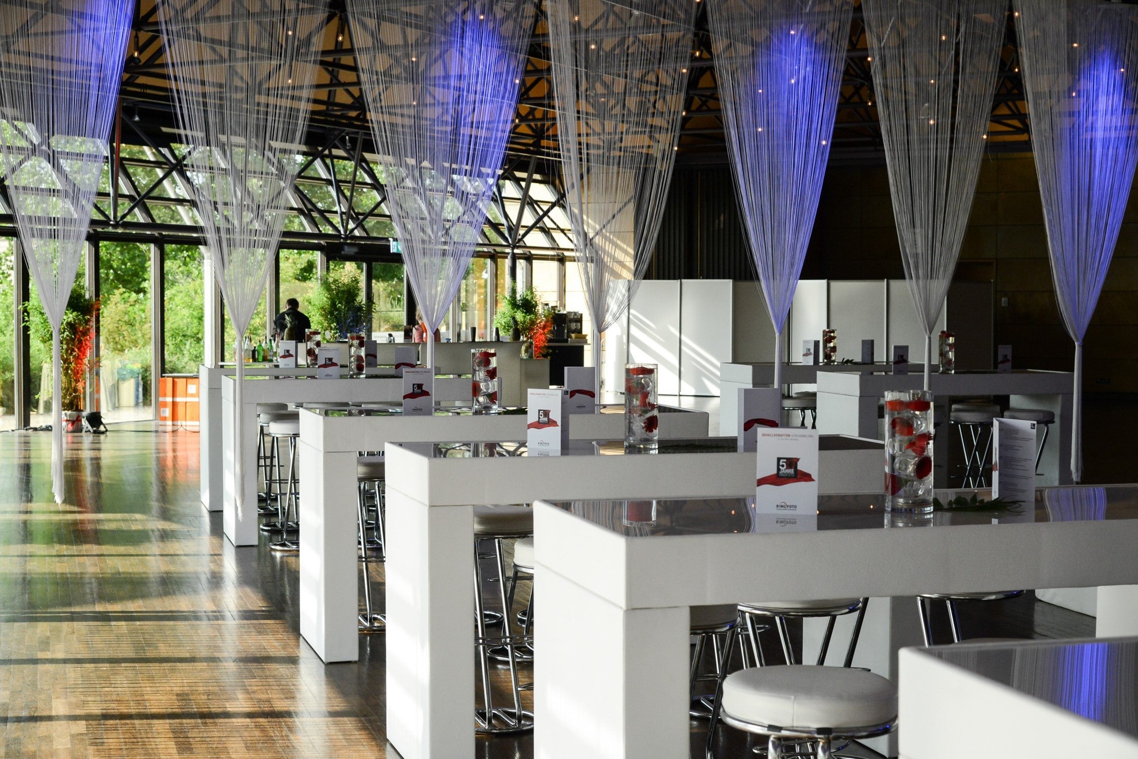 Lounge-Stehttisch | Hoch-/Brückentisch | Stehtischbrücke