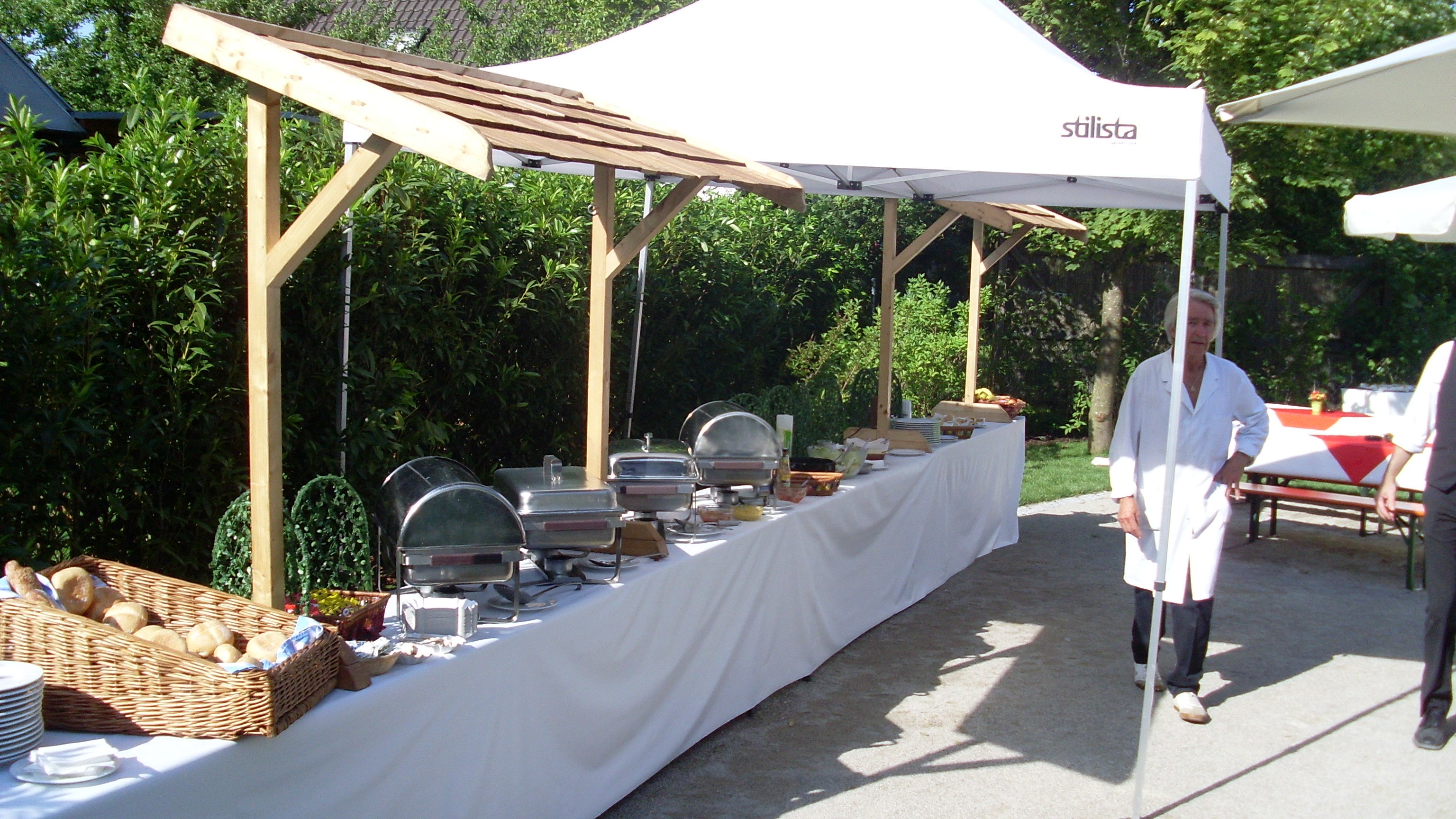 Partyzelt Pavillon 3x3m oder 6x3m weiß – 4
