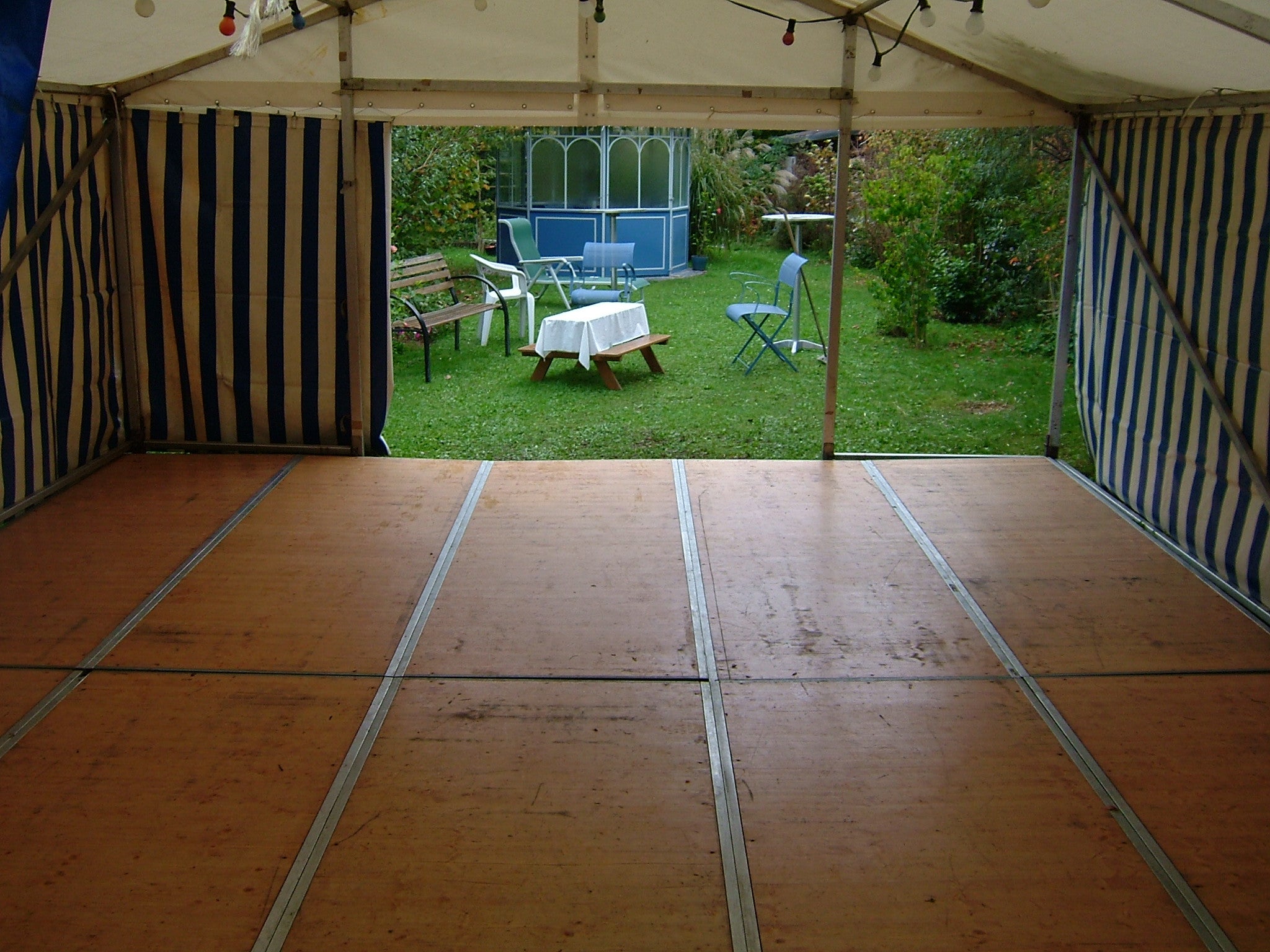 Zeltboden für Partyzelte aus Alu/Holz – 4