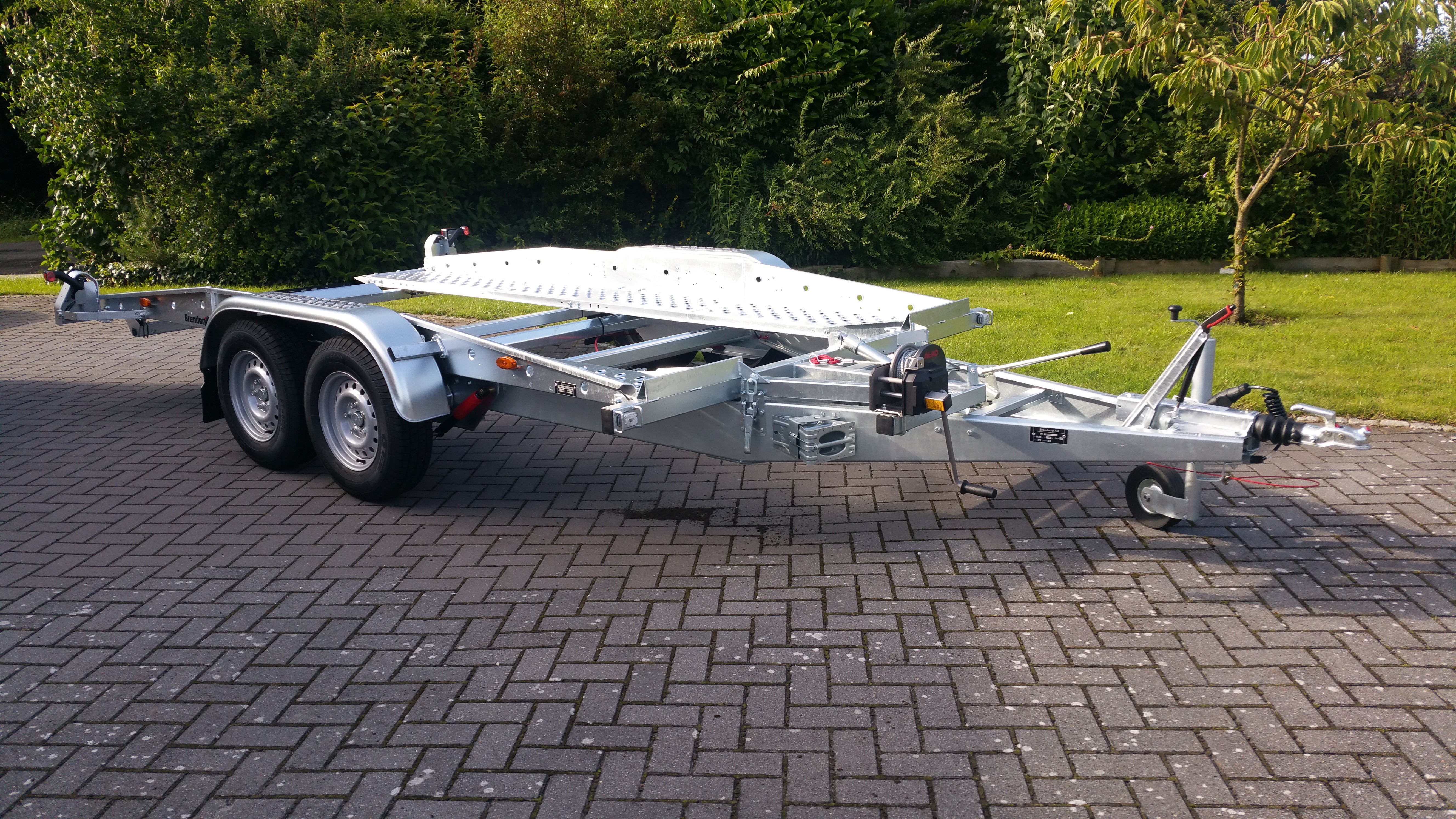 Anhänger Autotransporter Trailer Brenderup U 120 3000 kg 100 km/h / Der Standort ist 27639 Wurster Nordseeküste – 2