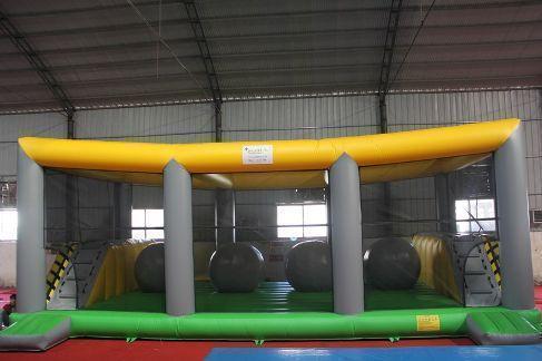 WipeOut die Mega-Challenge für Kinder, Jugendliche und Erwachsene – 2