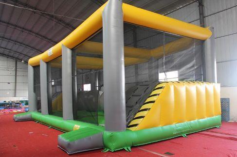WipeOut die Mega-Challenge für Kinder, Jugendliche und Erwachsene – 4