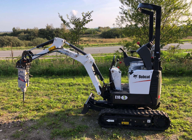 Bobcat E10 Minibagger 1.1t 70cm – 4