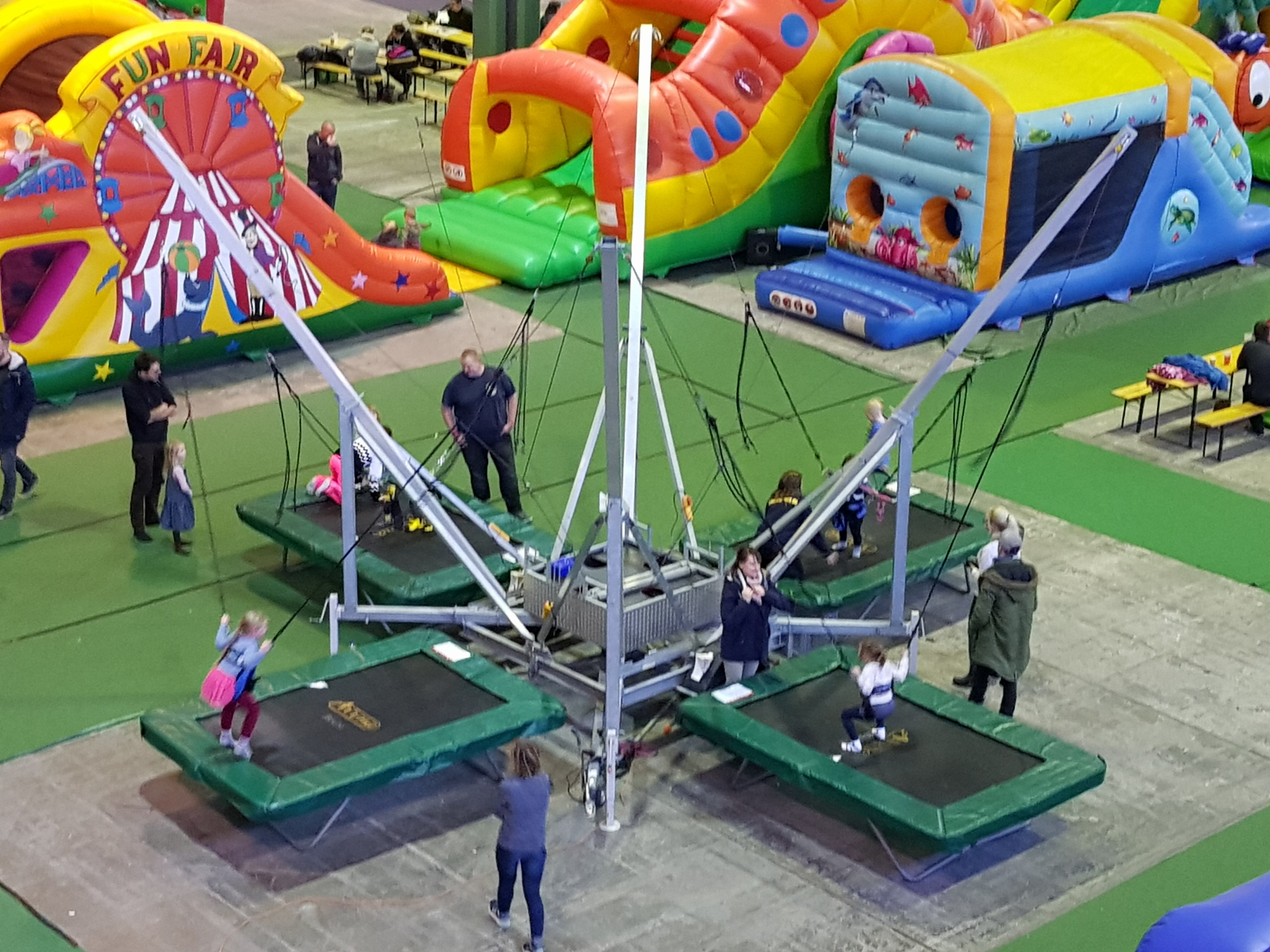 Bungee Trampolin