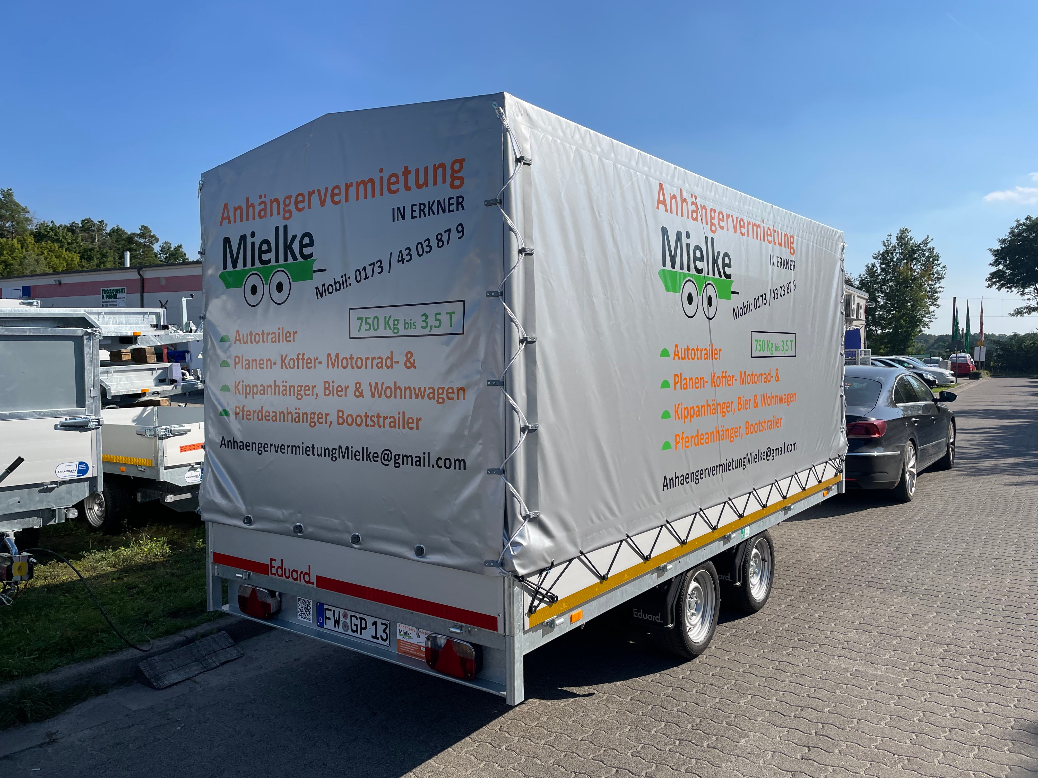 2 Tonnen Planenanhänger 4m x 1,8m x 1,8m  Anhänger Trailer Anhängervermietung Umzug – 3