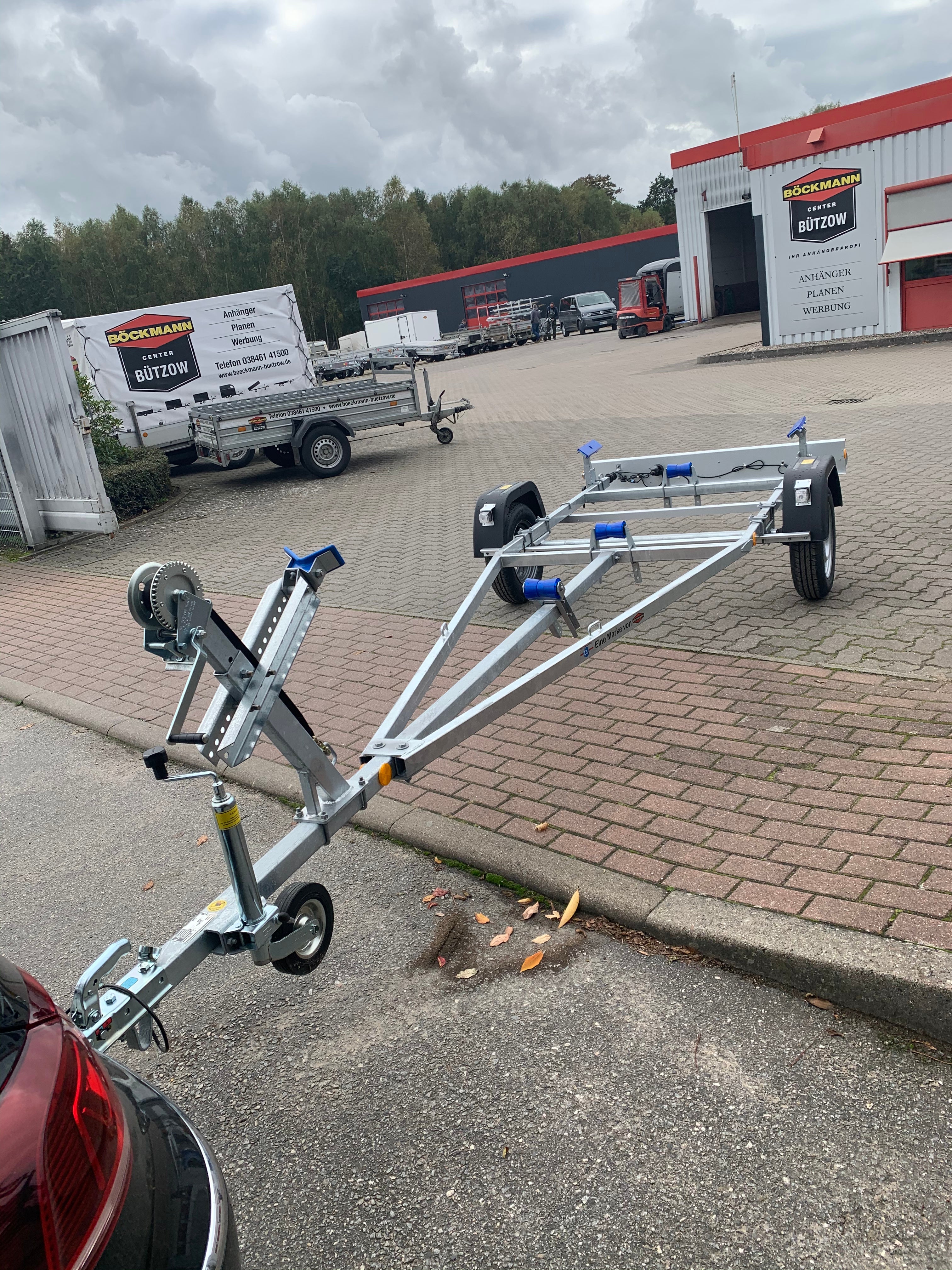 Bootstrailer 750kg 0,75 Tonnen 5,5m Bootstransport Bootsanhänger – 2