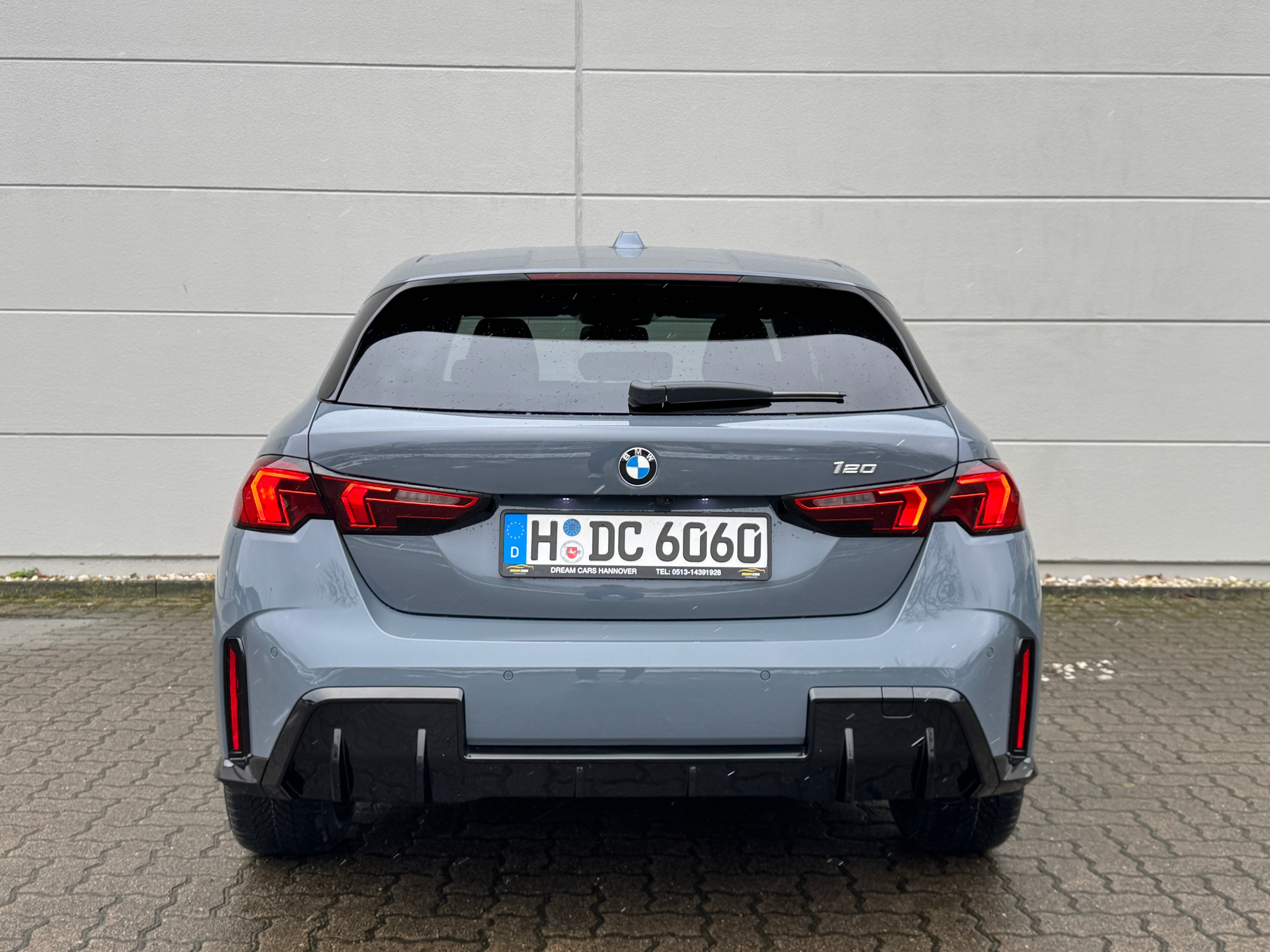 BMW 1er Limousine Automatik mieten Mietwagen Automieten Leihwagen – 3