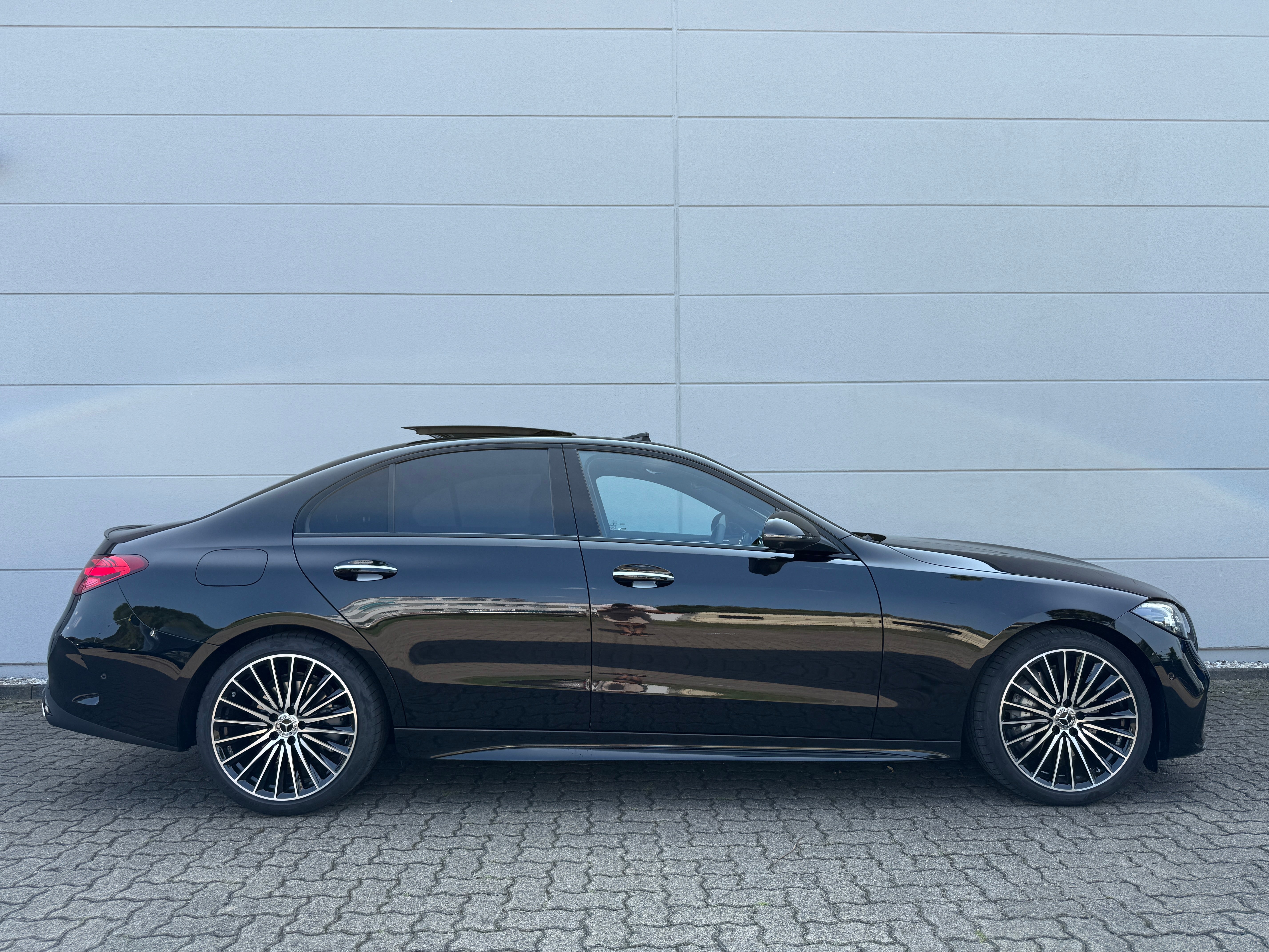 Mercedes C Klasse AMG mieten Auto mieten Leihwagen Hochzeitsauto – 2
