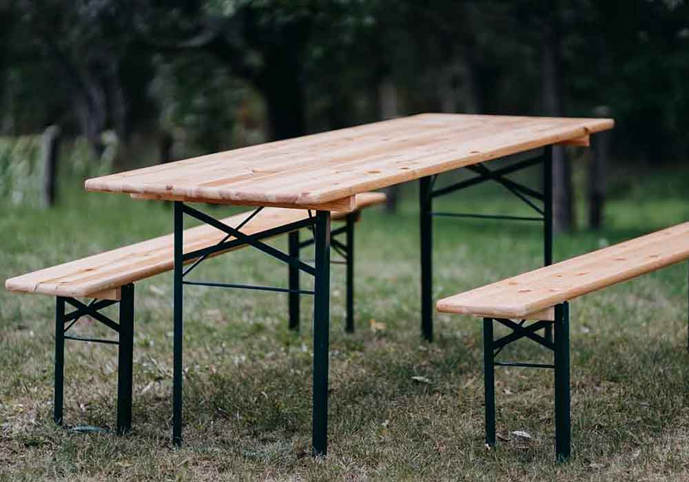 Sitzmöglichkeiten / Bierzeltgarnituren / Klappstühle uvm – 2