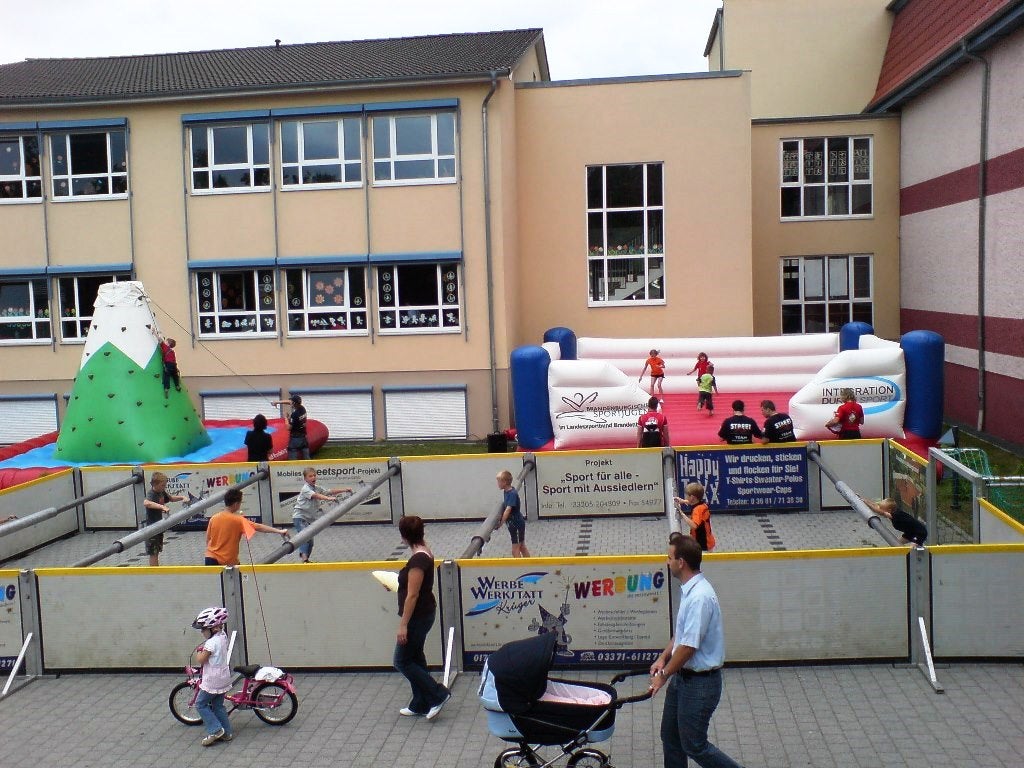Human- Table Soccer, Menschenkicker XXL, Streetkicker XXL, Humankicker, Riesenkicker – 3