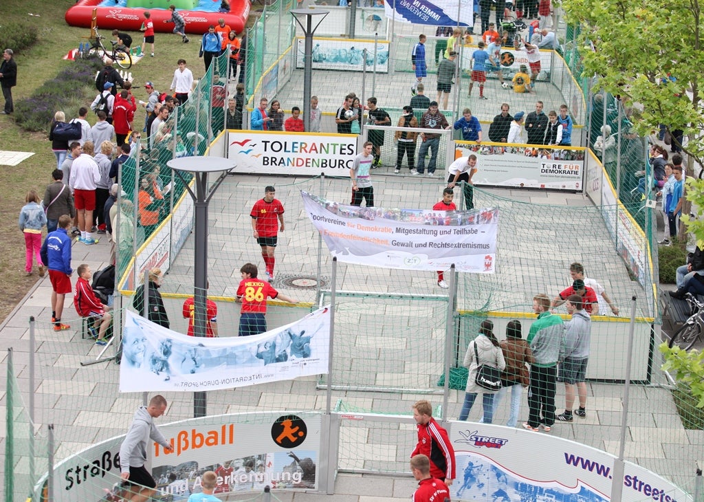 Socceranlage, Streetsoccer, Kleinfeldfußball, Soccercourt, Fußballkäfig, Hockey – 4