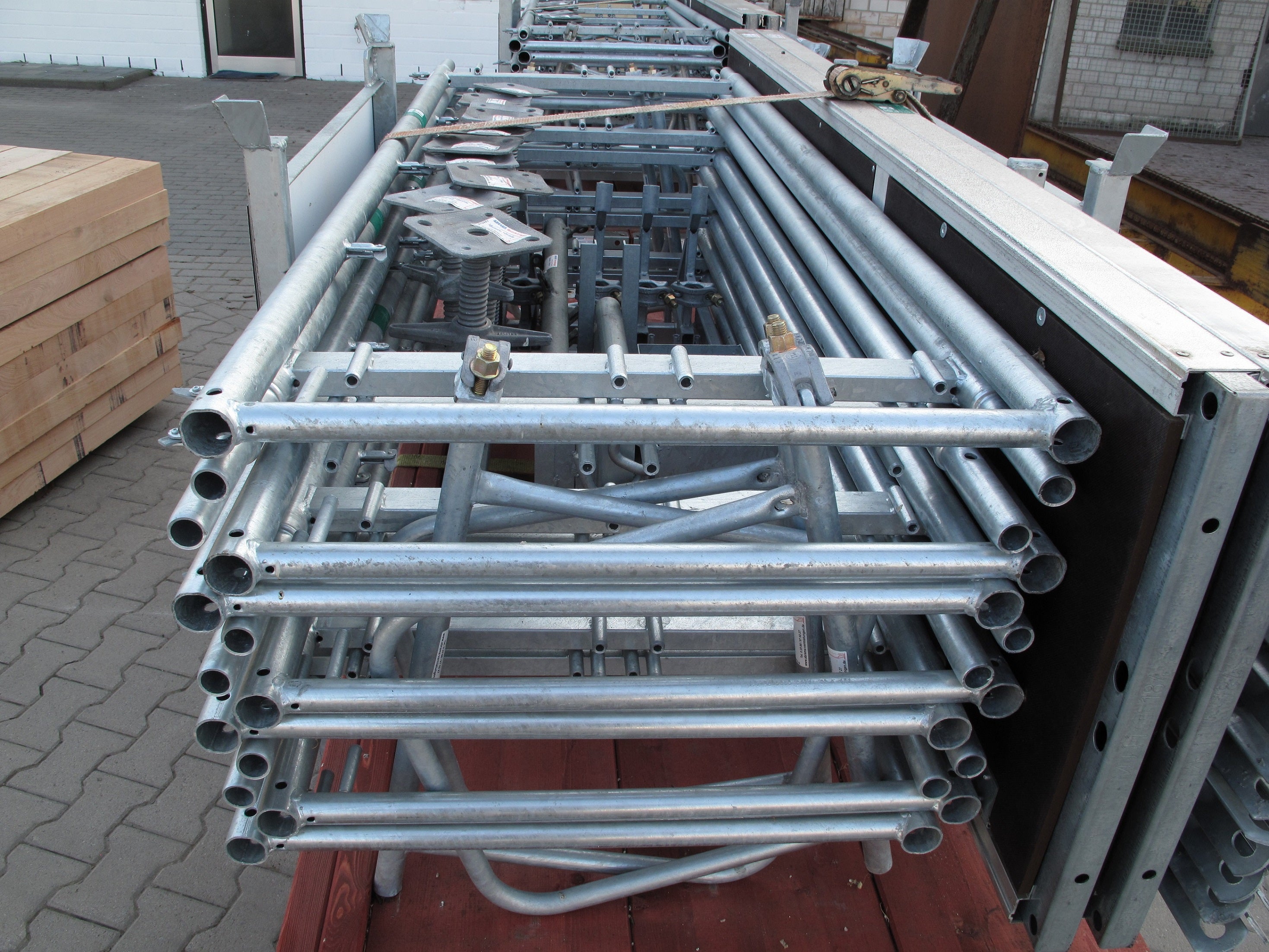 Fassadengerüst -Gerüstbox to go – 3