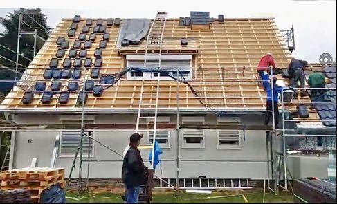 Dachdeckeraufzug Dachdeckerlift Schrägaufzug Schräglift Steckaufzug Stecklift Materialaufzug Materiallift mieten – 4
