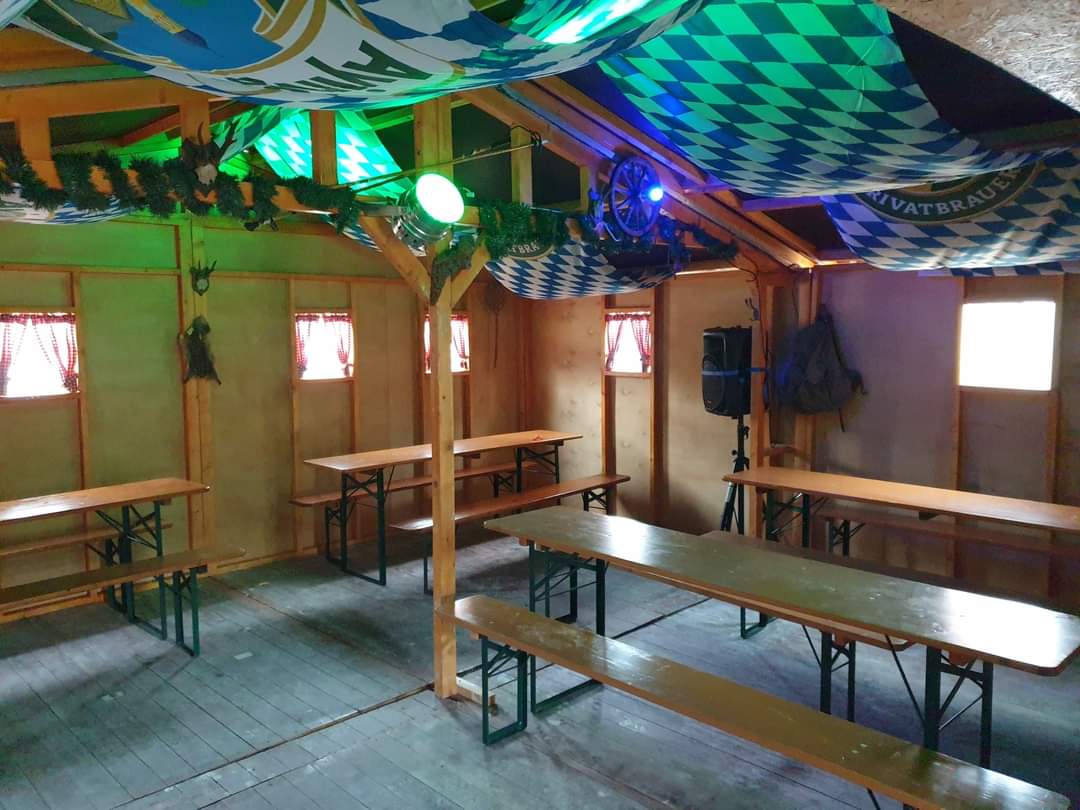 Rustikale Almütten (15m² - 70m²) für Hochzeiten, Geburtstage, Firmen- und Vereinsfeiern – 3