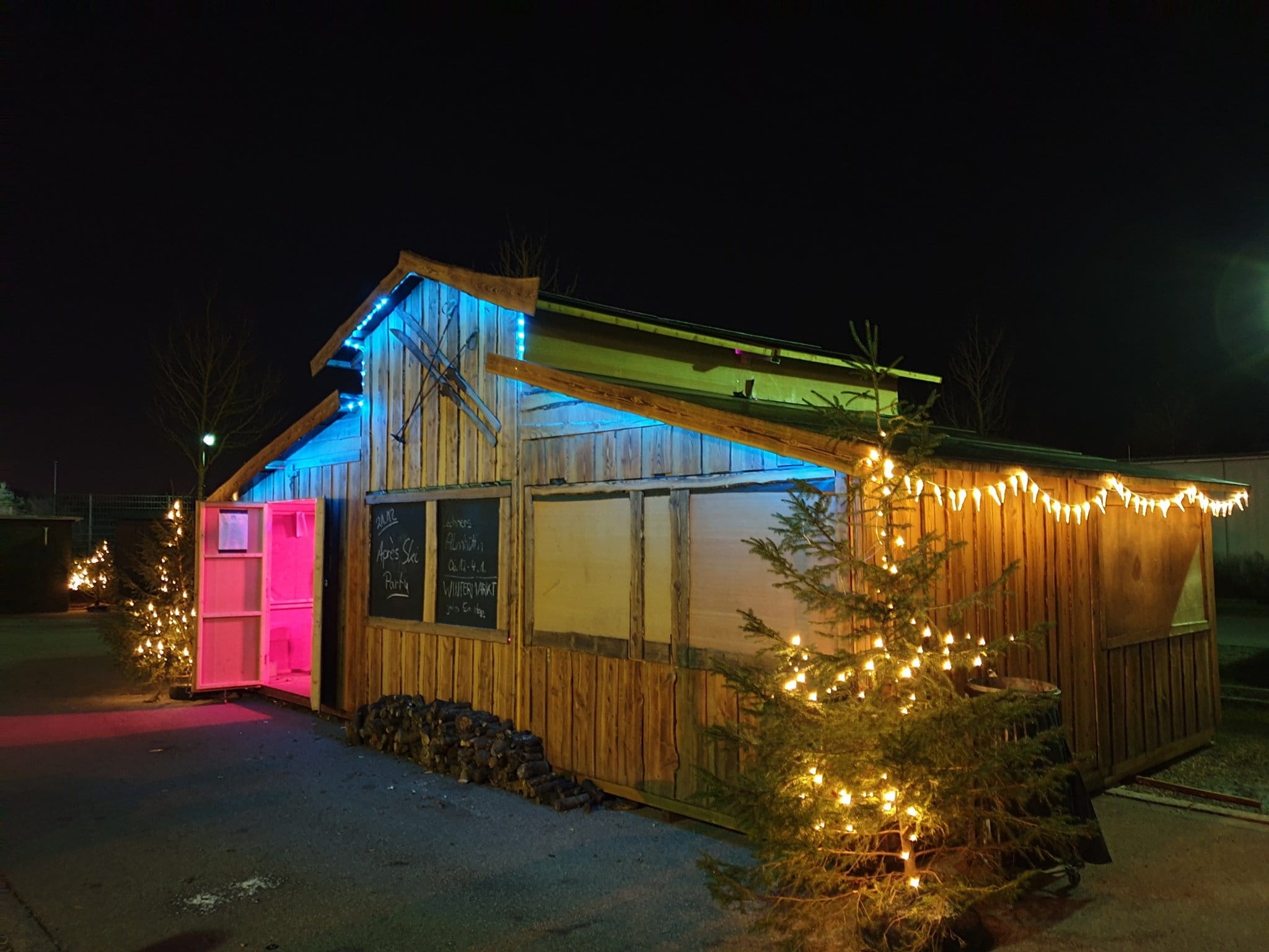 Rustikale Almütten (15m² - 70m²) für Hochzeiten, Geburtstage, Firmen- und Vereinsfeiern