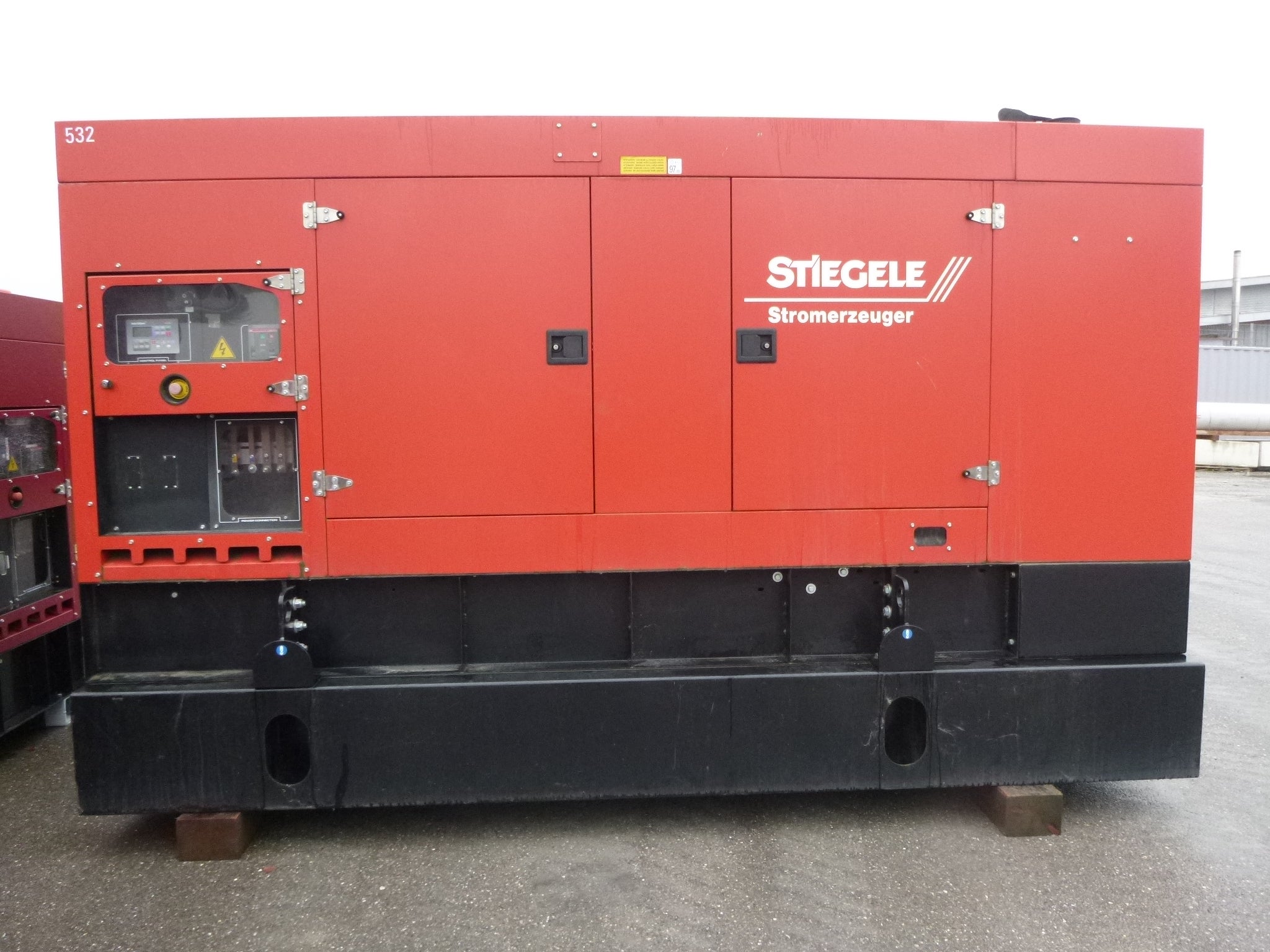 Stromaggregat / Stromerzeuger 200 kVA / 160 kW – 3