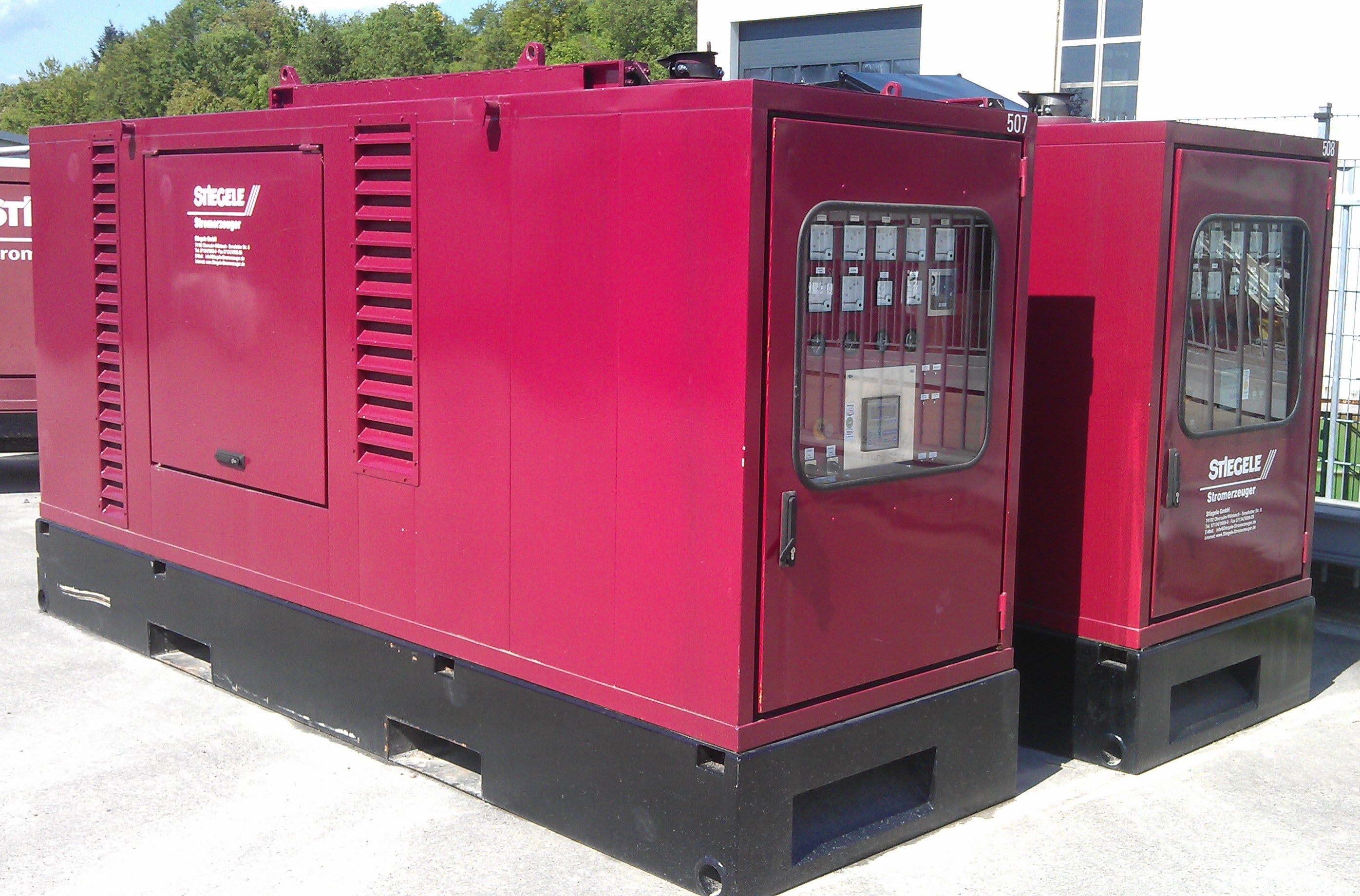 Stationäres Stromaggregat / Stromerzeuger / Notstromaggregat 160 KVA / 128 kW – 2