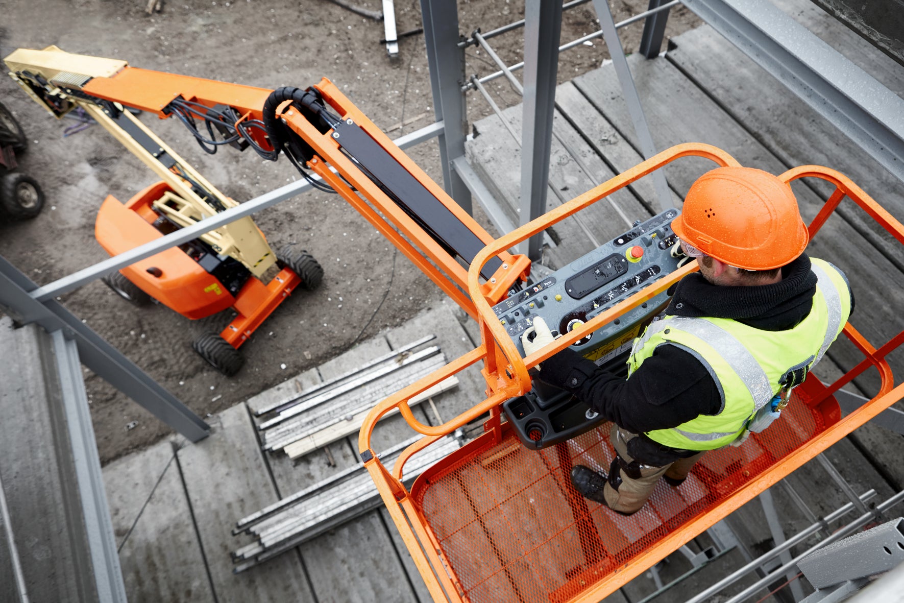 Gelenkteleskoparbeitsbühne Diesel 18 m - JLG 520 AJ – 2