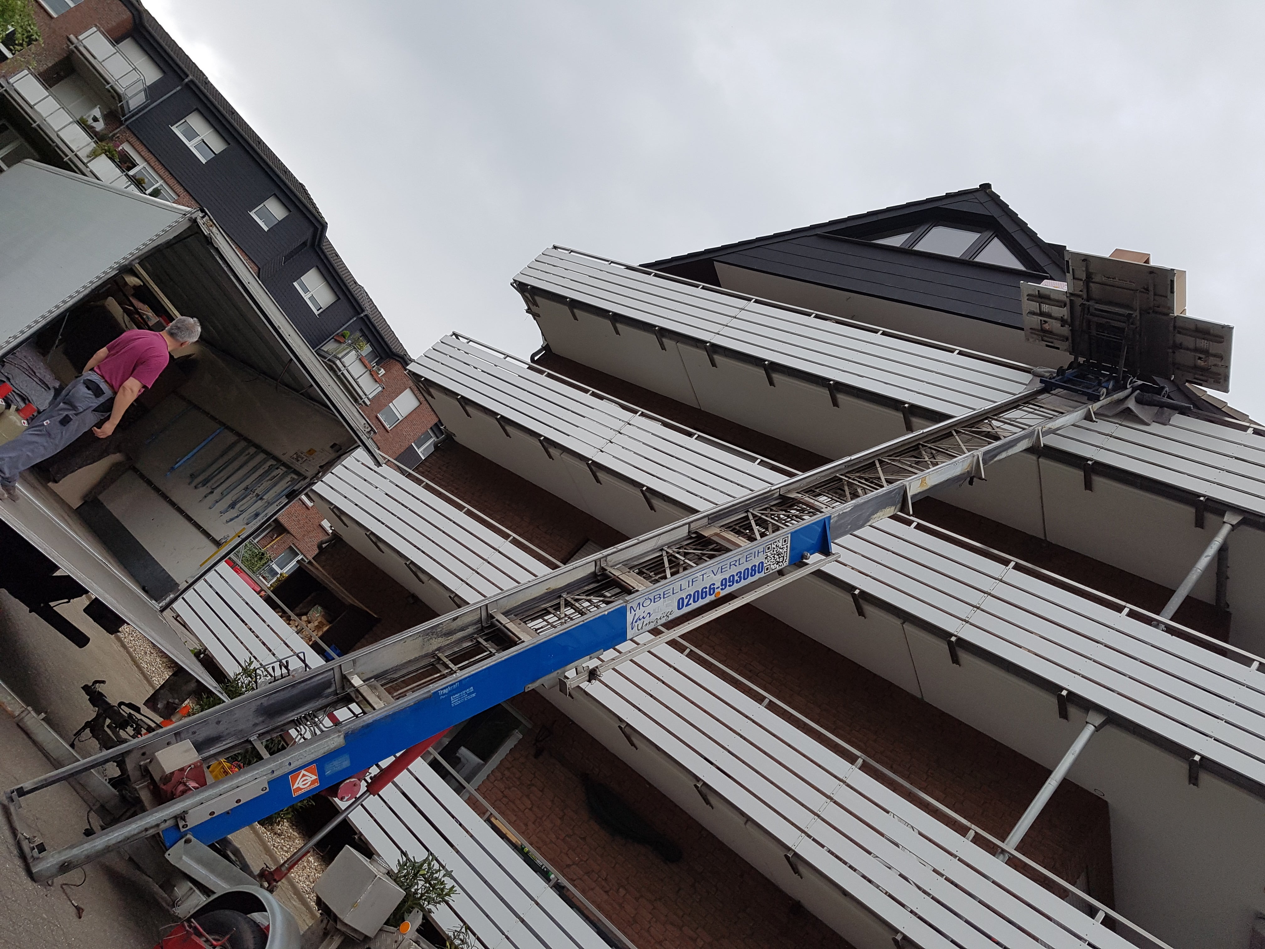 Möbelaufzug Schrägaufzug Baulift Umzugslift Dachdeckerlift ab 80 – 3