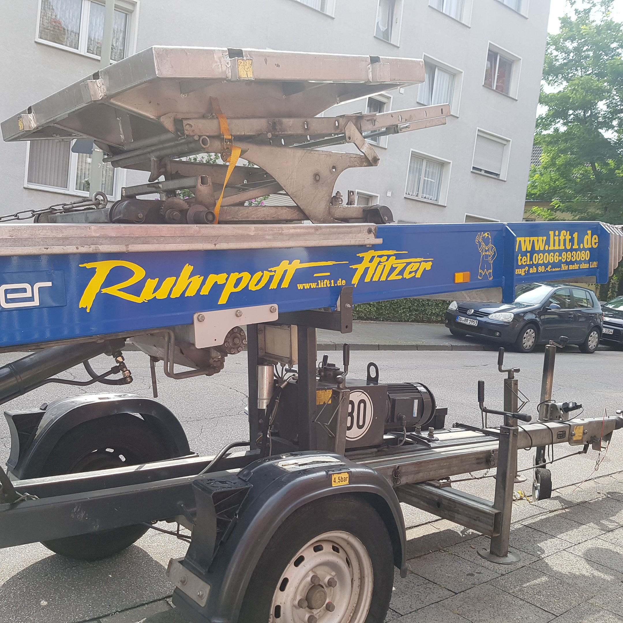 Möbelaufzug Schrägaufzug Baulift Umzugslift Dachdeckerlift ab 80 – 4