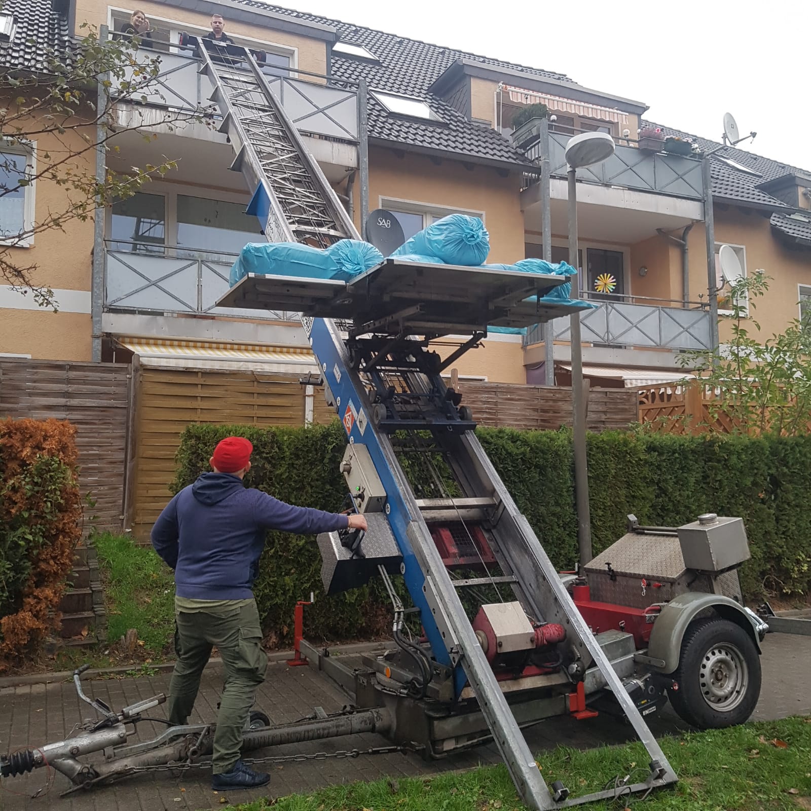 Umzugslift, Möbellift Schrägaufzug Bauaufzug Baulift ab 80 – 3