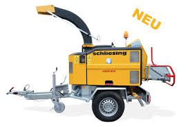 Schliesing Häcksler bis 24 cm Astdurchmesser verdrehbar auf Fahrgestell – 2