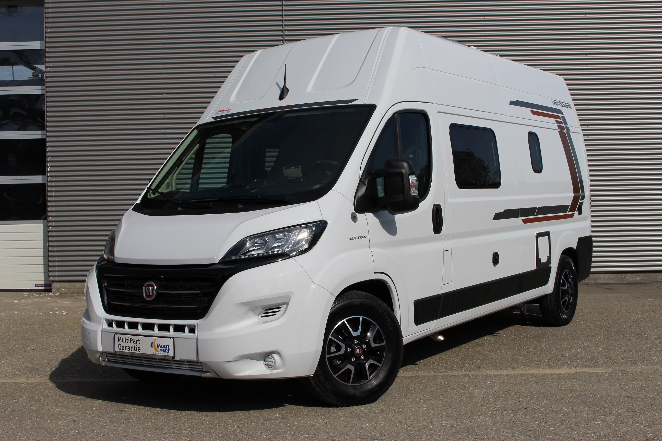 Wohnmobil Weinsberg CaraBus 600 DQ 9 G-Automatik / mit Hub-Bett