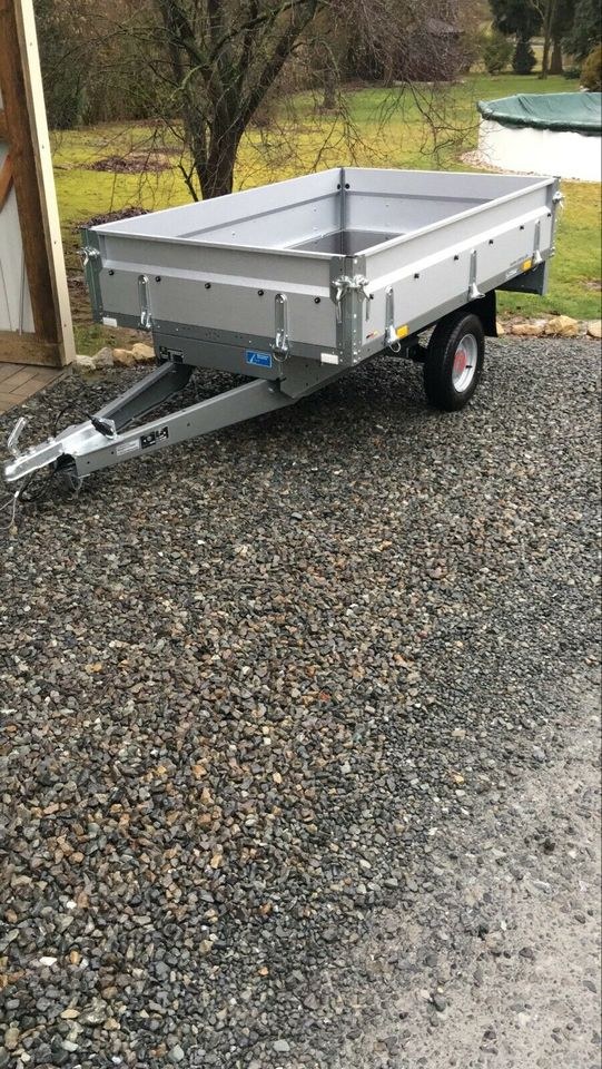 Hochlader 750 kg Anhäger mieten in Waldau bei Sk-colours – 3