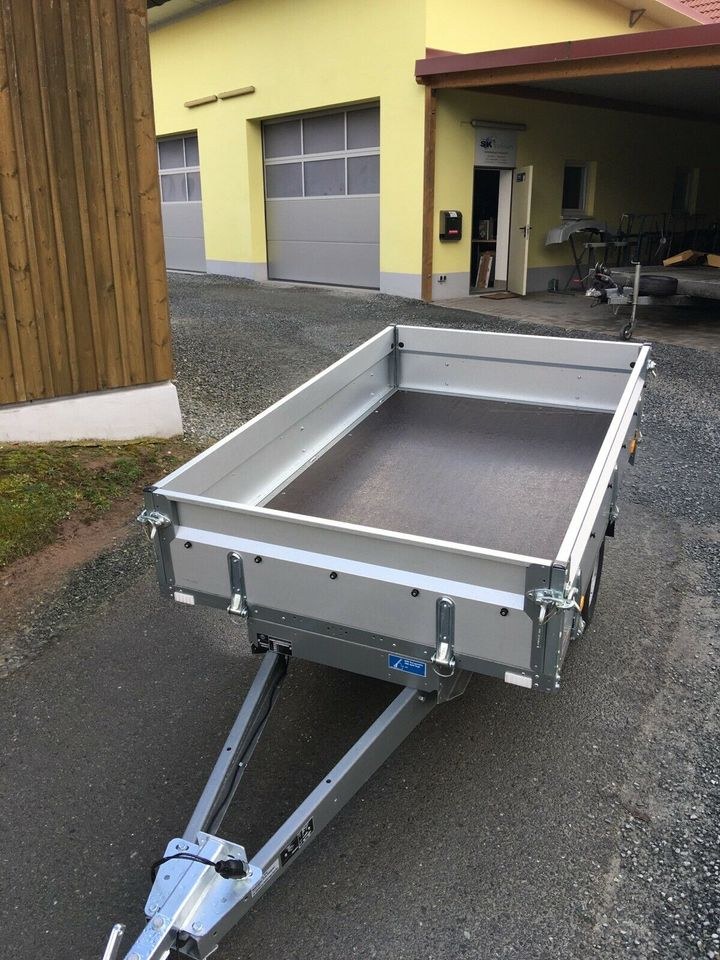 Hochlader 750 kg Anhäger mieten in Waldau bei Sk-colours