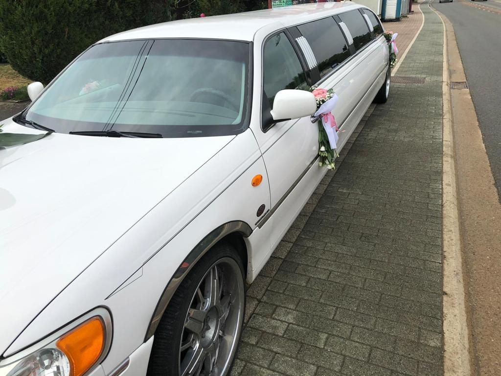 Ford Lincoln Stretchlimousine mieten für 8 Personen, 8,60m Luxus Pur, Hochzeitsauto, Geburtstage, Jungesselenabschiede, Partyfahrten, Events – 4