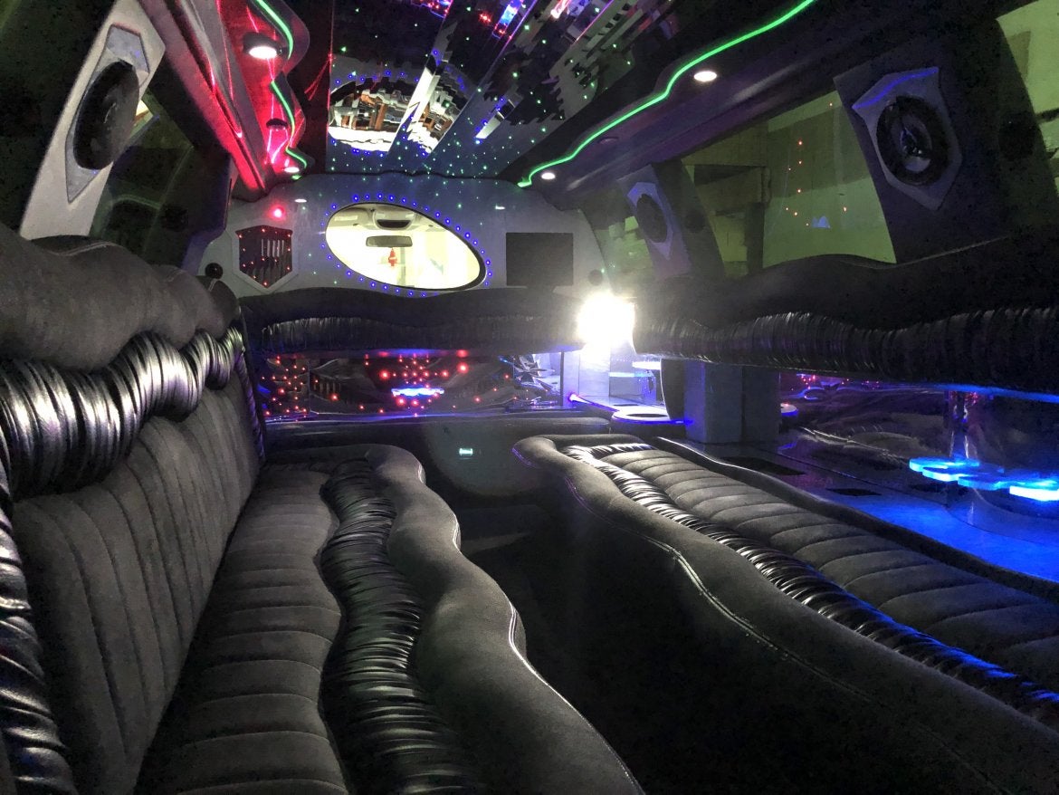 Hummer Strechtimousine fast 12 Meter!!! Auch als Hochzeitsfahrzeug oder Junggesellenabschied – 4