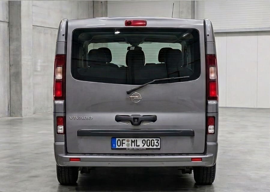 9 Sitzer / Bus mieten / Vito / 8-7-6-5 Sitzer / klein Bus / – 3