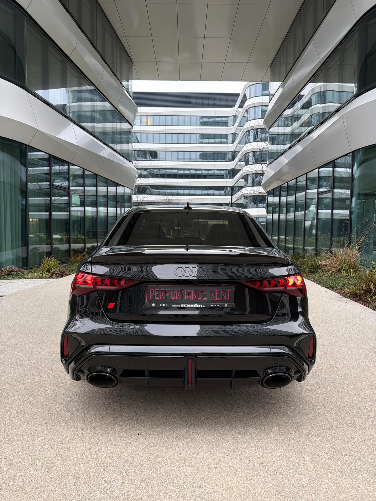 AUDI RS 3 – 3