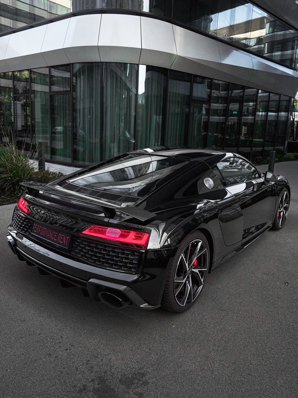 AUDI R8 – 4