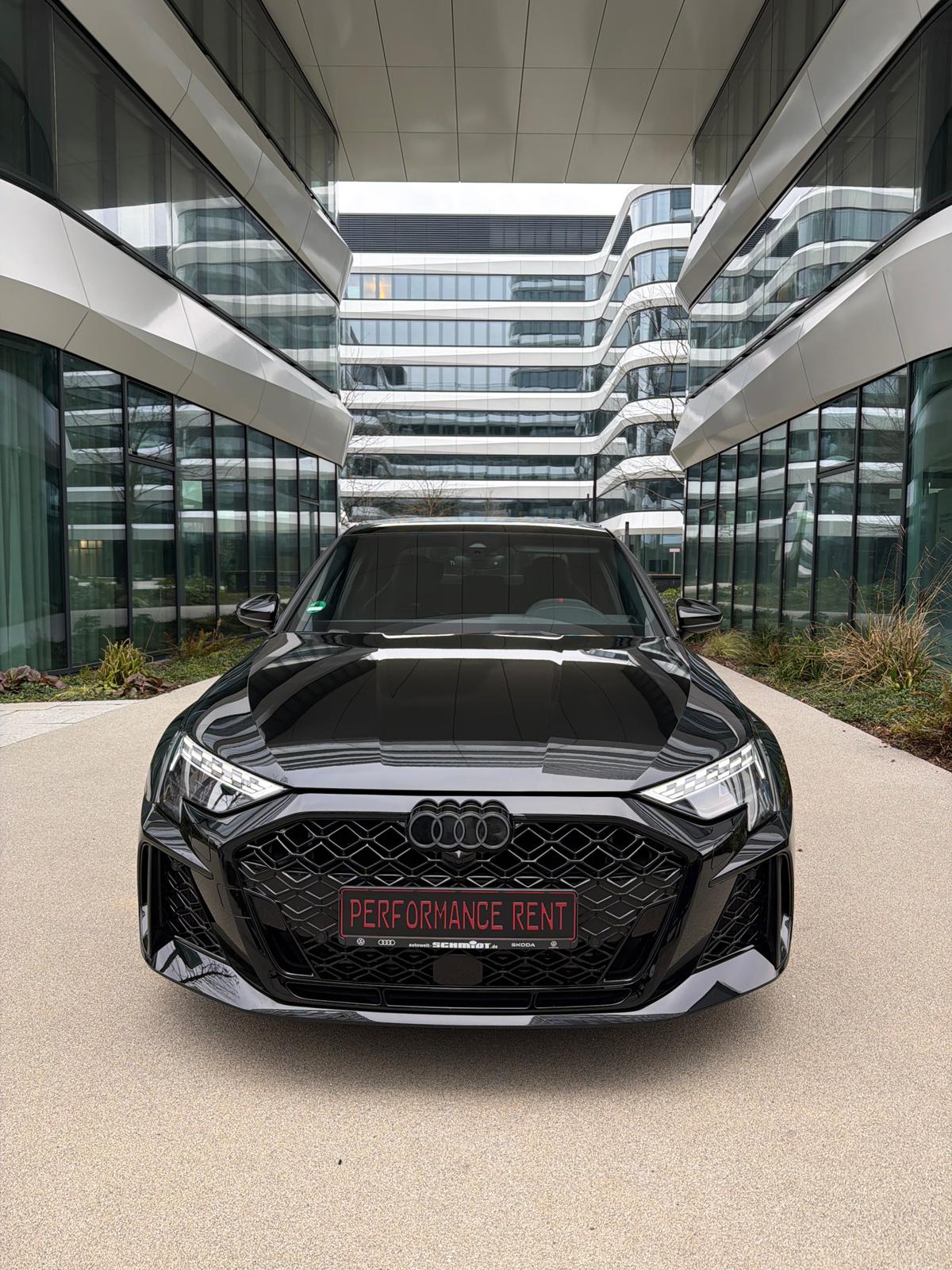 AUDI RS 3