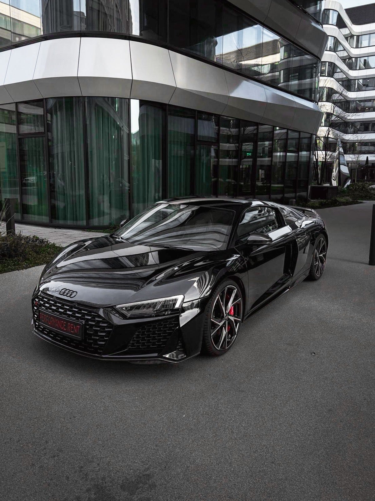 AUDI R8 – 2