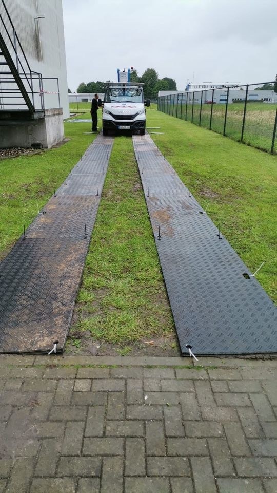Mobile Fahrstrasse Fahrplatte Bodenschutzplatte in Gelsenkirchen