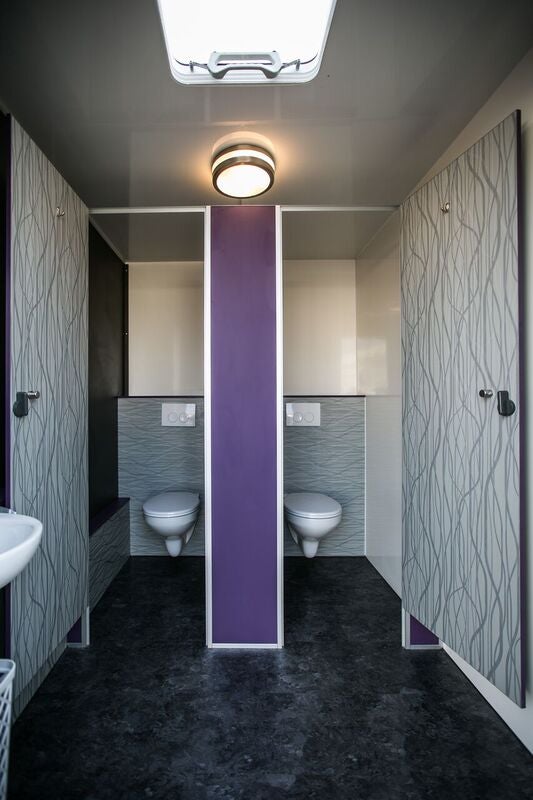 Toilettenwagen Mini Plus für max. 200 Pers. – 2