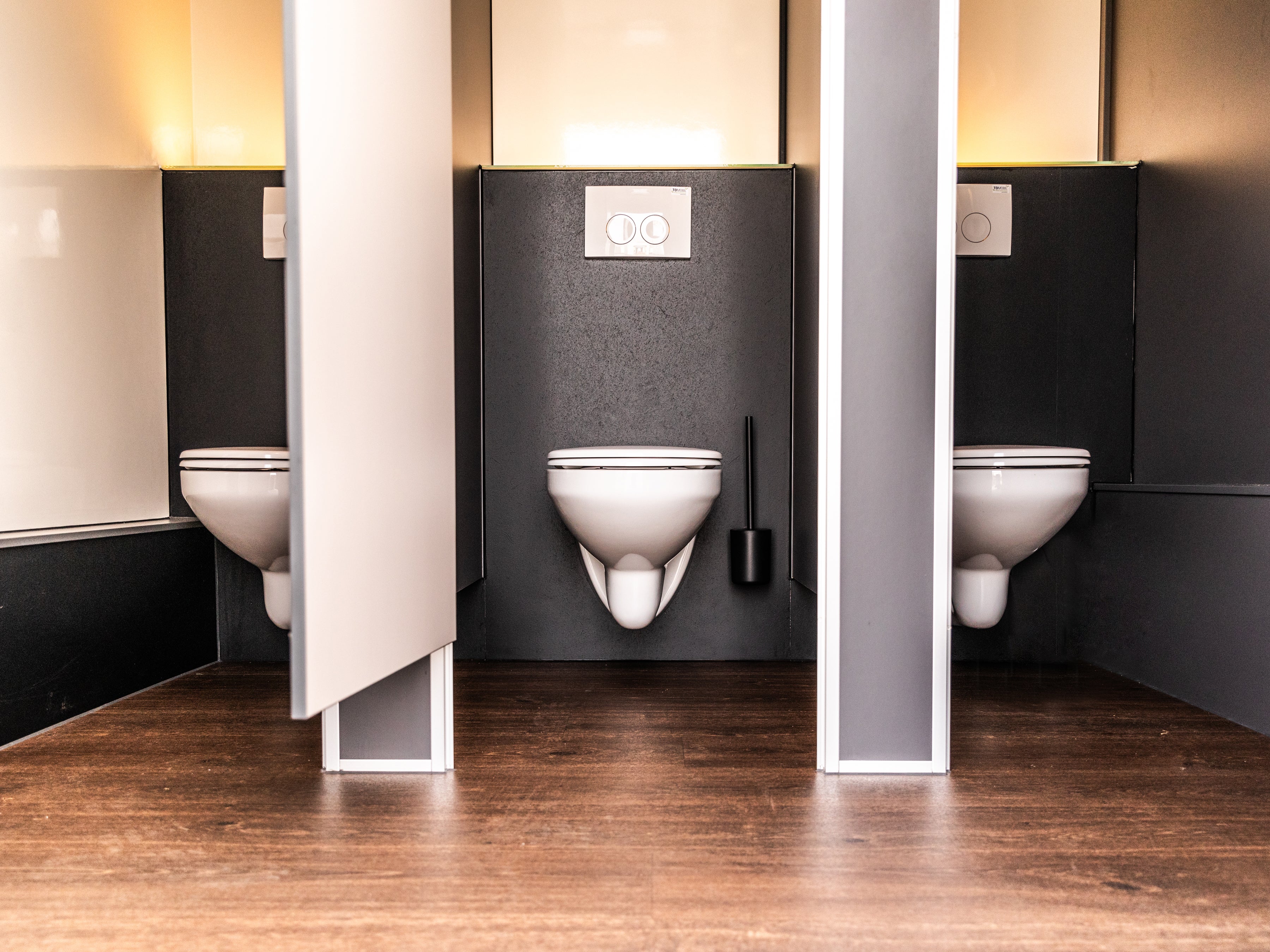 VIP-Toilettenwagen AUTARK – 4