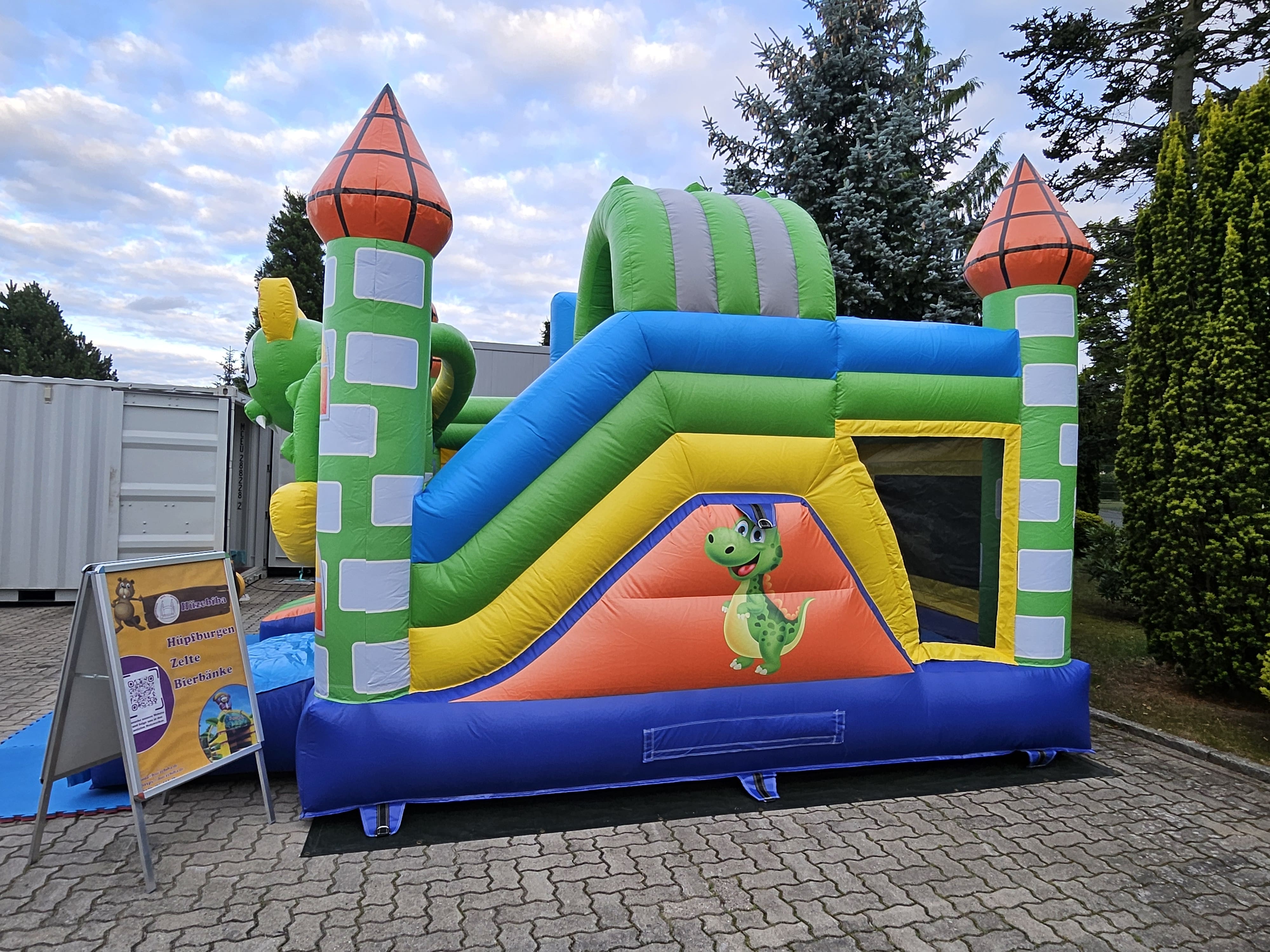 Hüpfburg Drache / Aloha / Banana Monkey / Fußball 5x5,6m mieten /leihen – 3