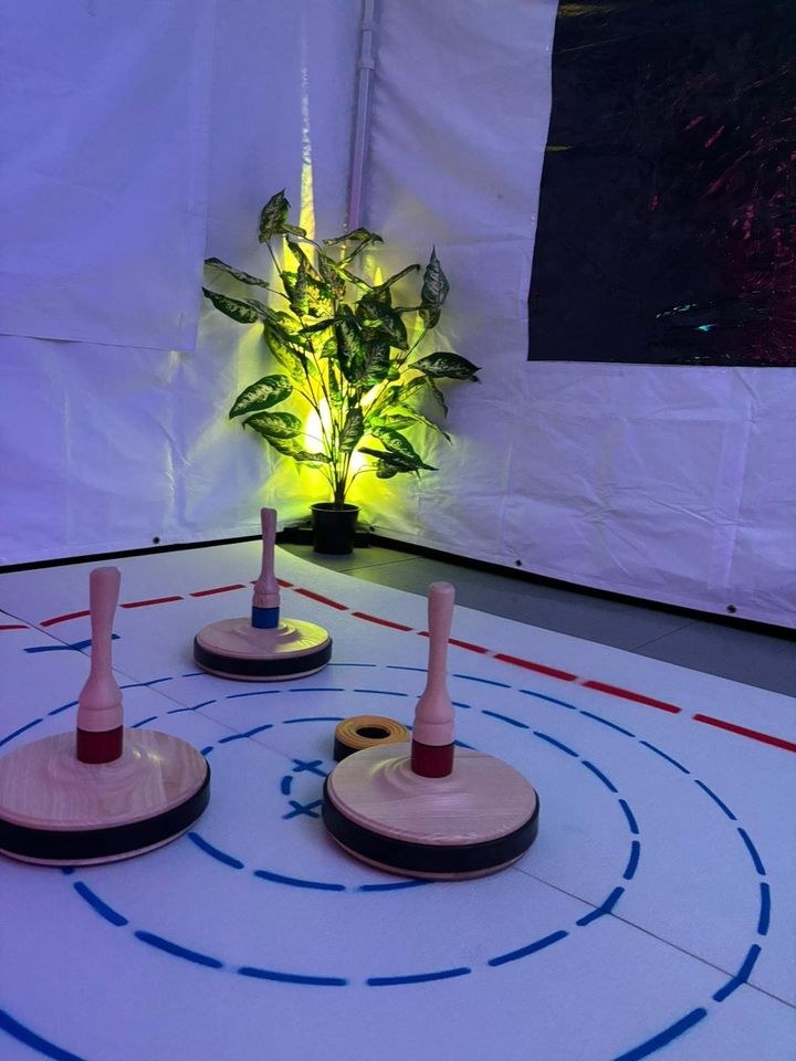 Eisstockschießen Eisstockbahn Indoor mieten in Mittenwalde – 4